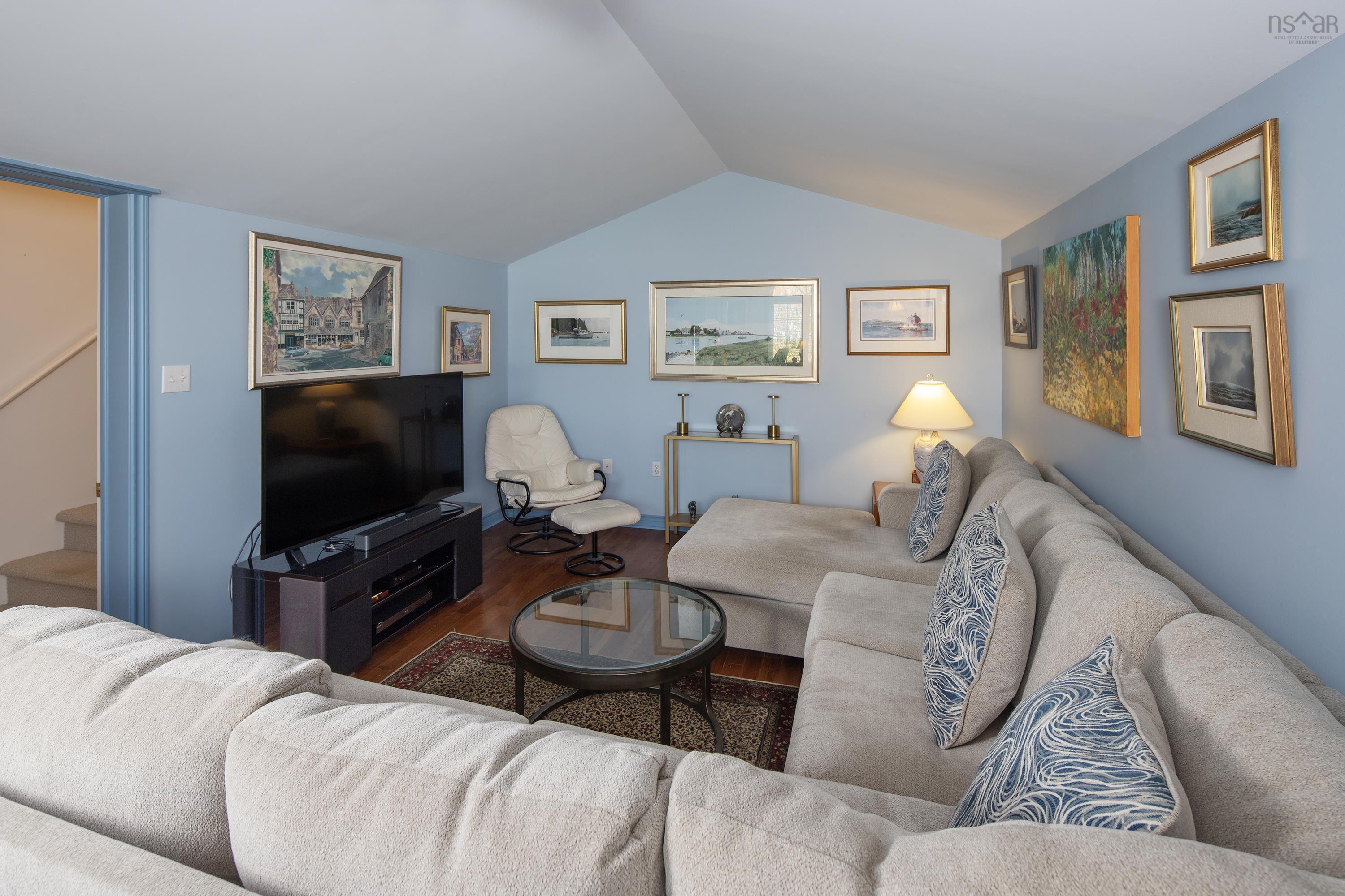 10 Blanchard Crescent, Bedford, NS (MLS 202612565)