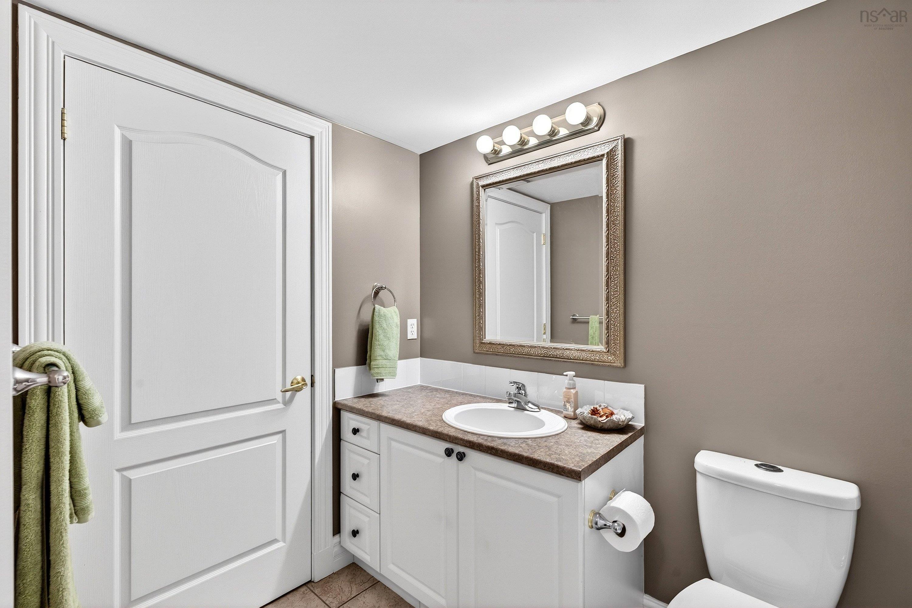 301 115 Ochterloney Street, Dartmouth, NS (MLS 202612575)