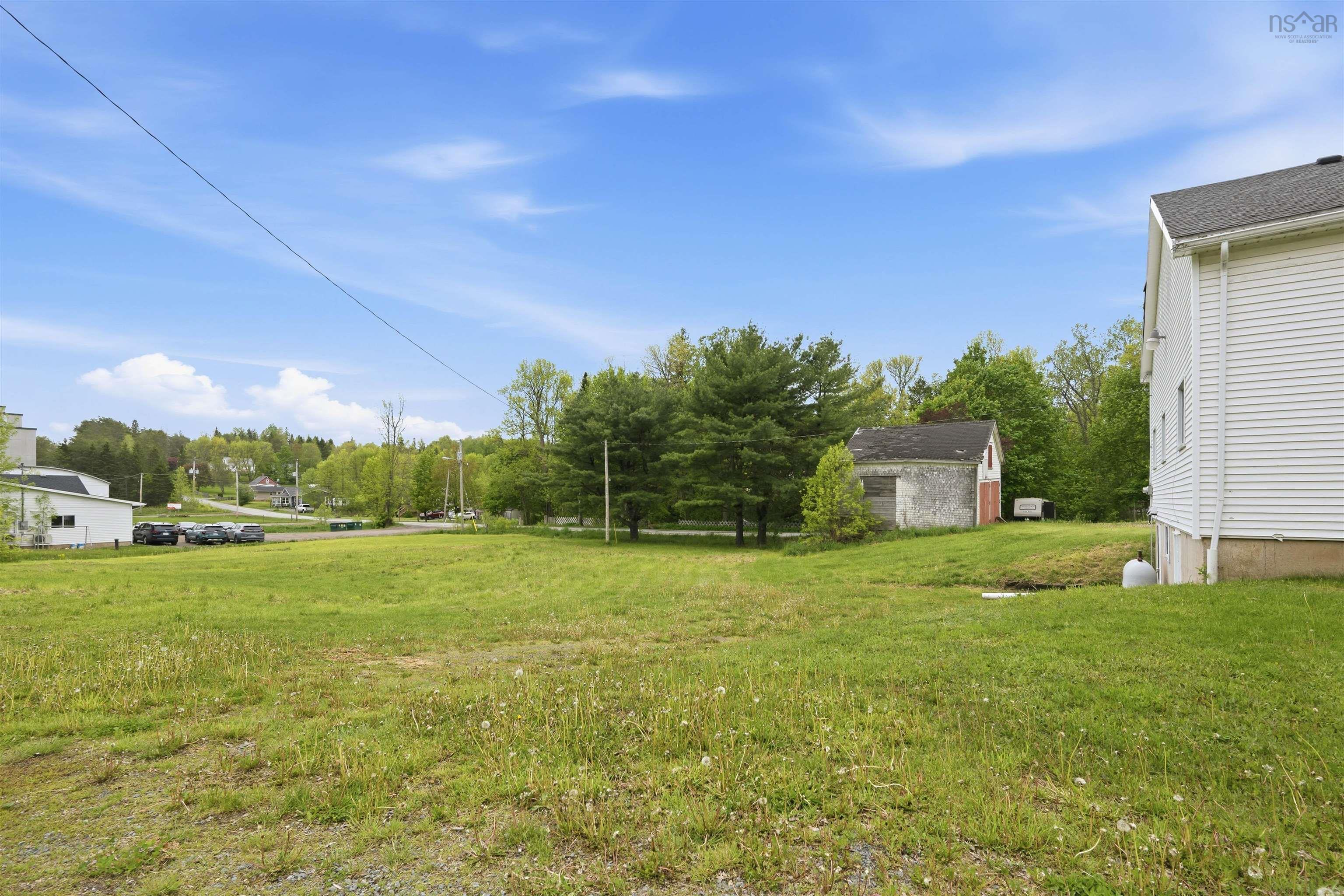 $299,900.00: 7800 Highway 14, Brooklyn