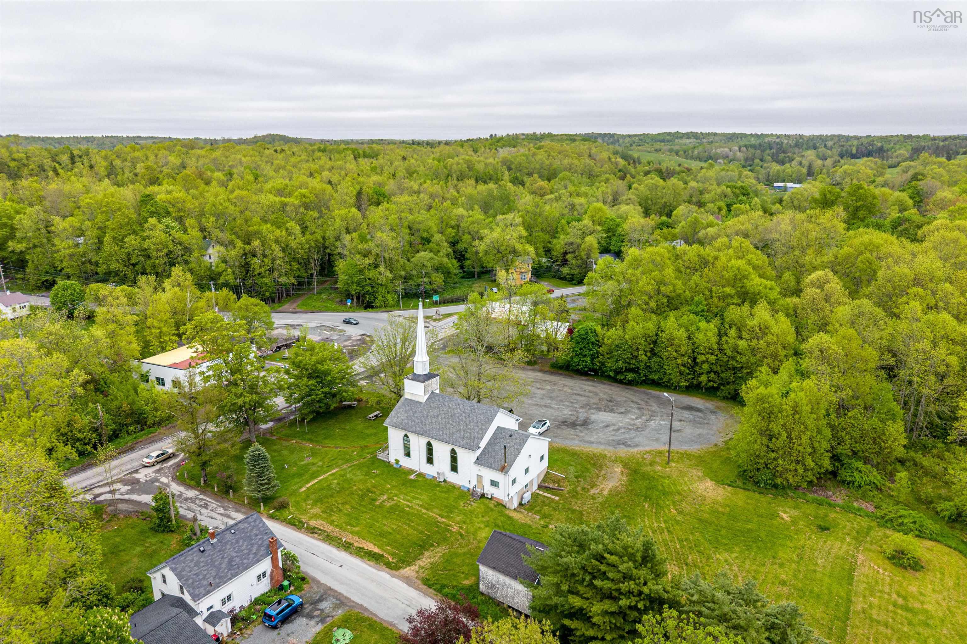 $299,900.00: 7800 Highway 14, Brooklyn