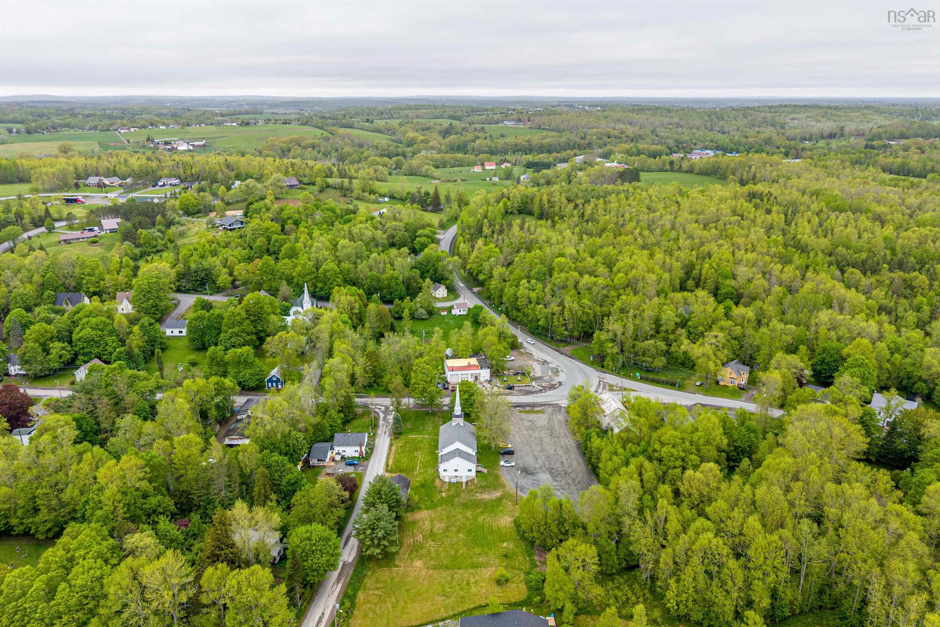 $299,900.00: 7800 Highway 14, Brooklyn