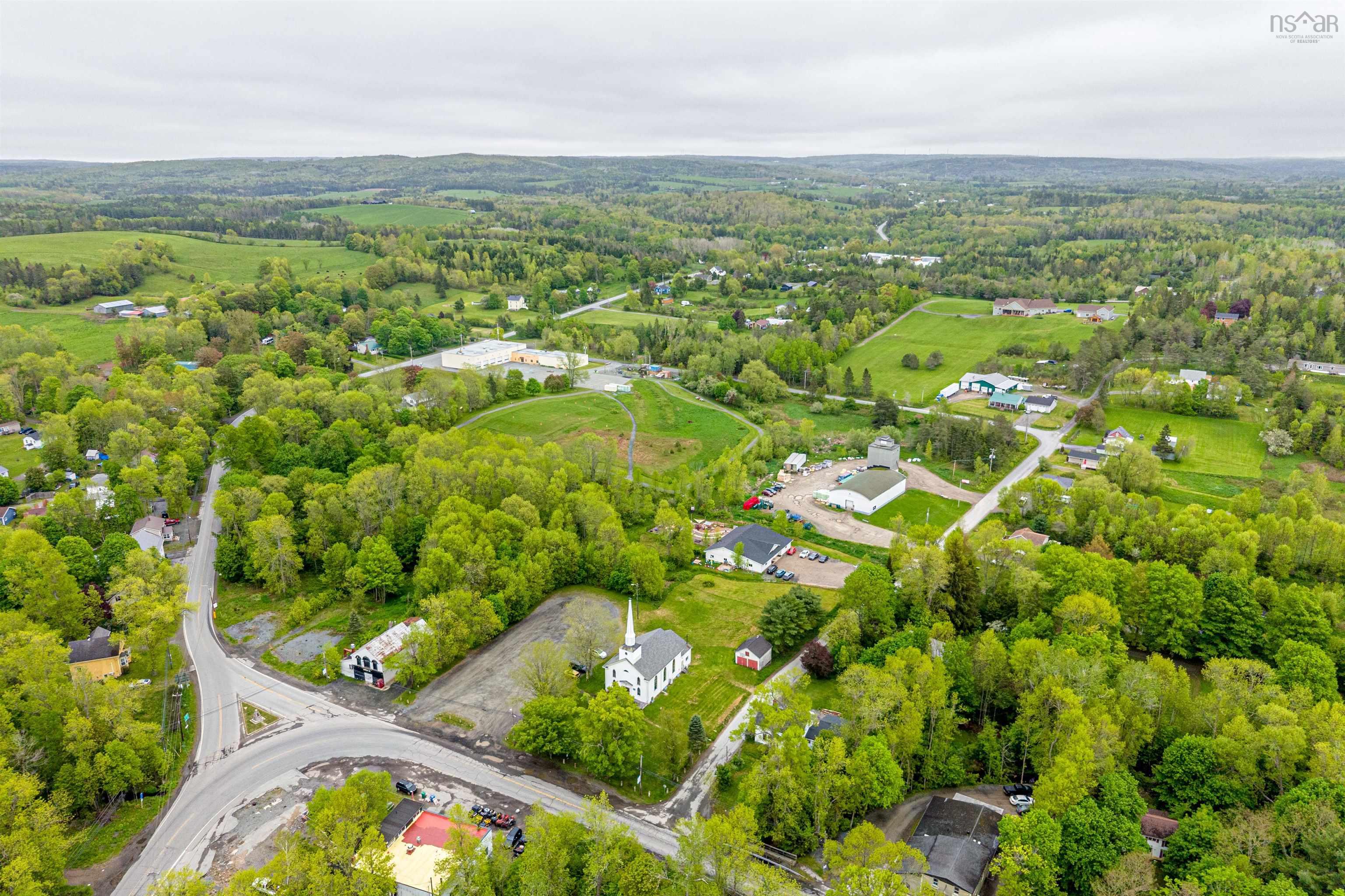 $299,900.00: 7800 Highway 14, Brooklyn