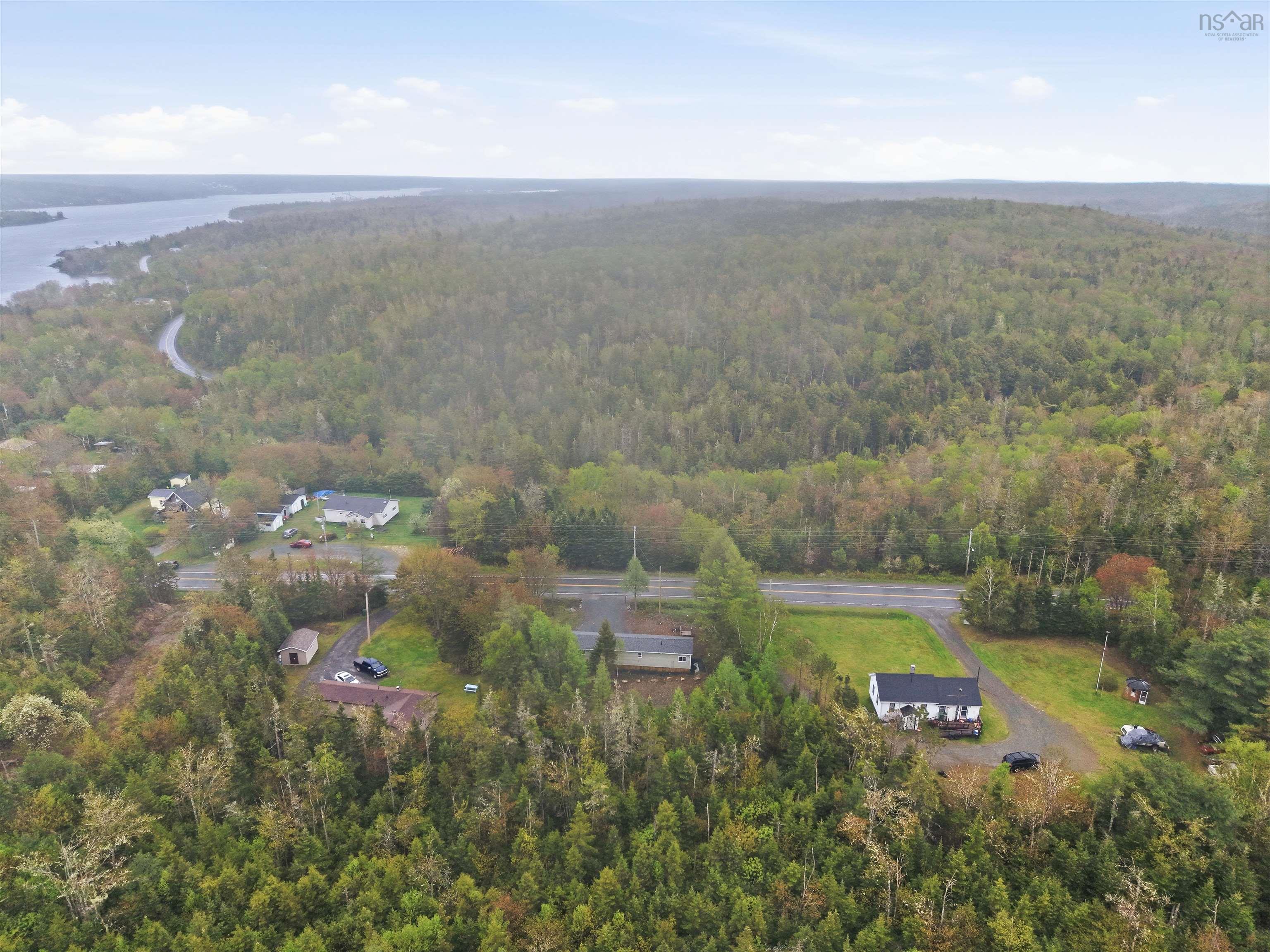 $269,900.00: 21949 Highway 7, Sheet Harbour