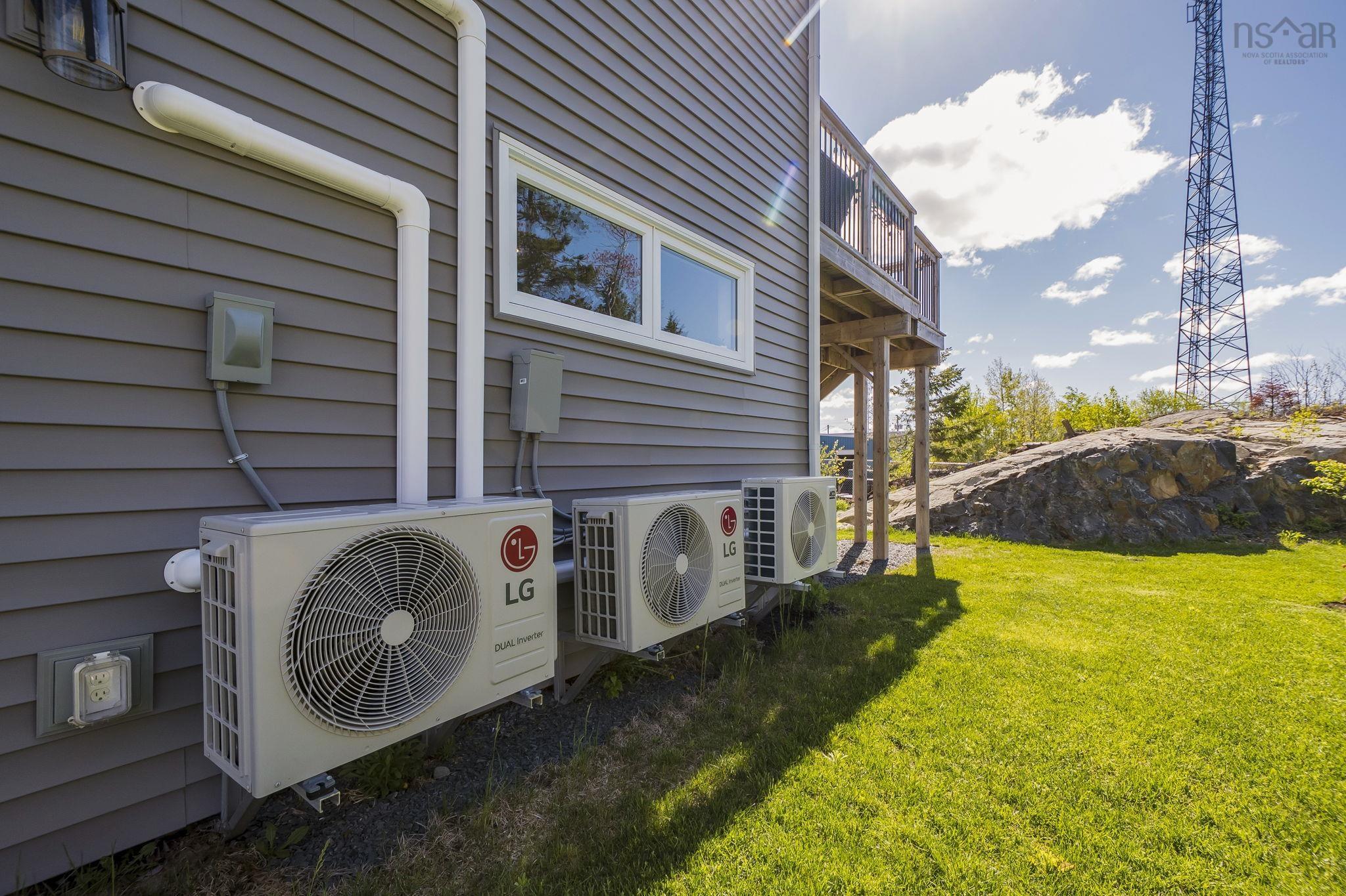 180 Lewis Drive, Bedford, NS (MLS 202612579)