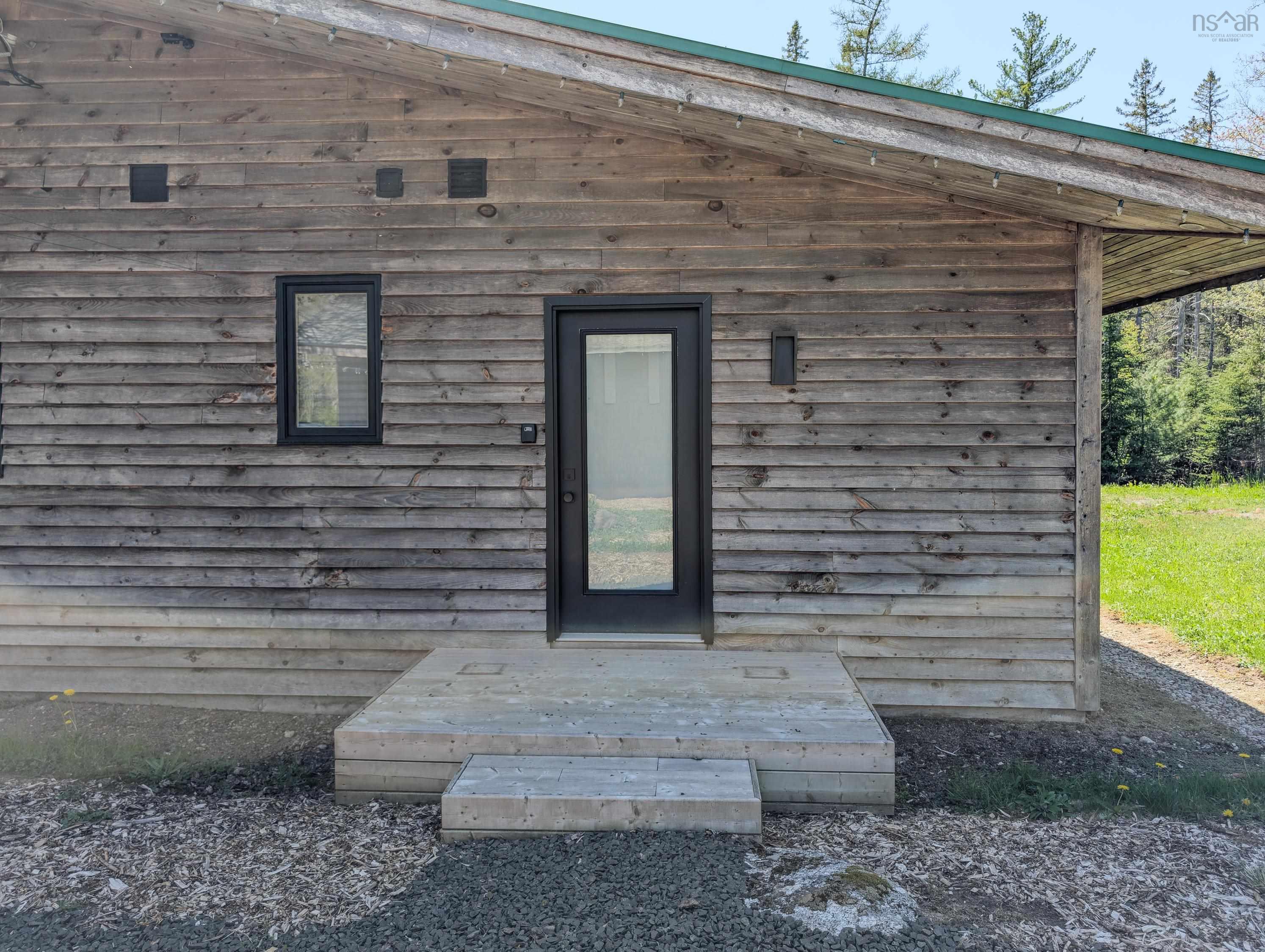 $399,999.00: 2051 Perotte Road, Perotte