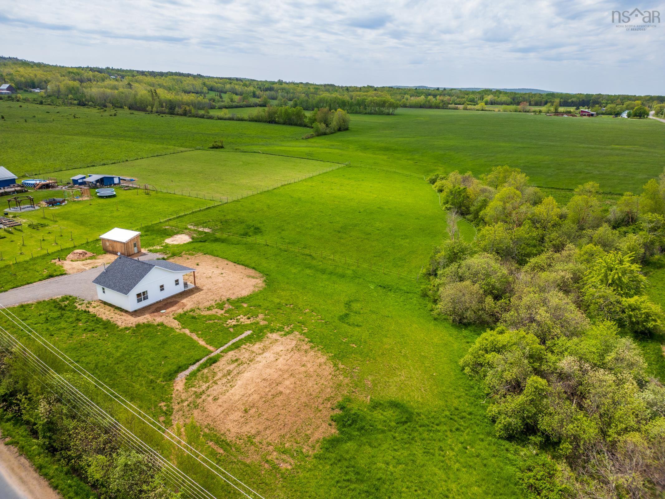 $299,900.00: 117 Keith Lane, North Williamston