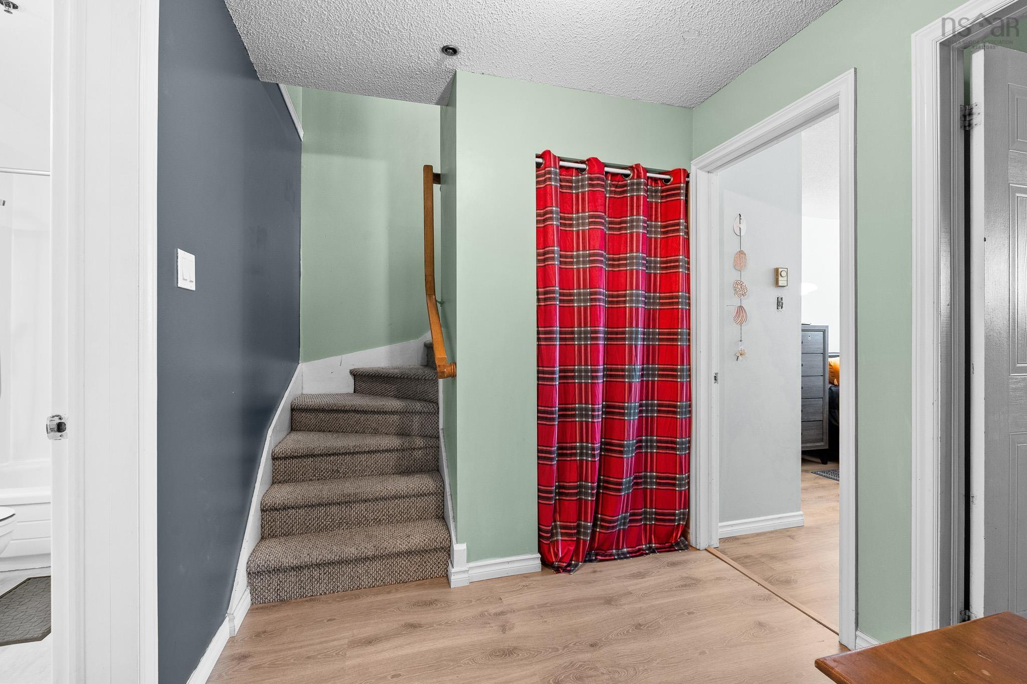 $269,900.00: 131 79 Collins Grove, Dartmouth