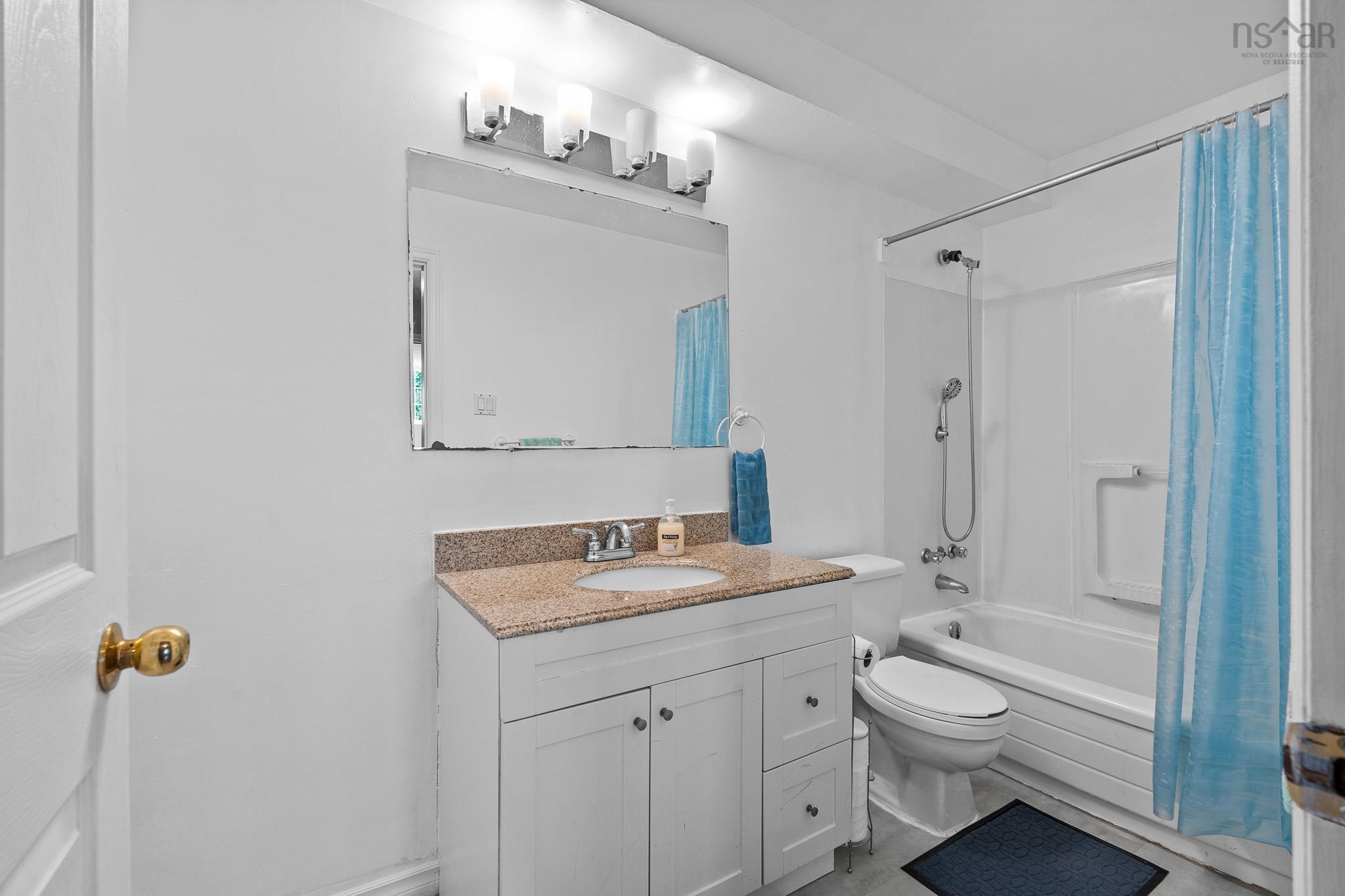 $269,900.00: 131 79 Collins Grove, Dartmouth