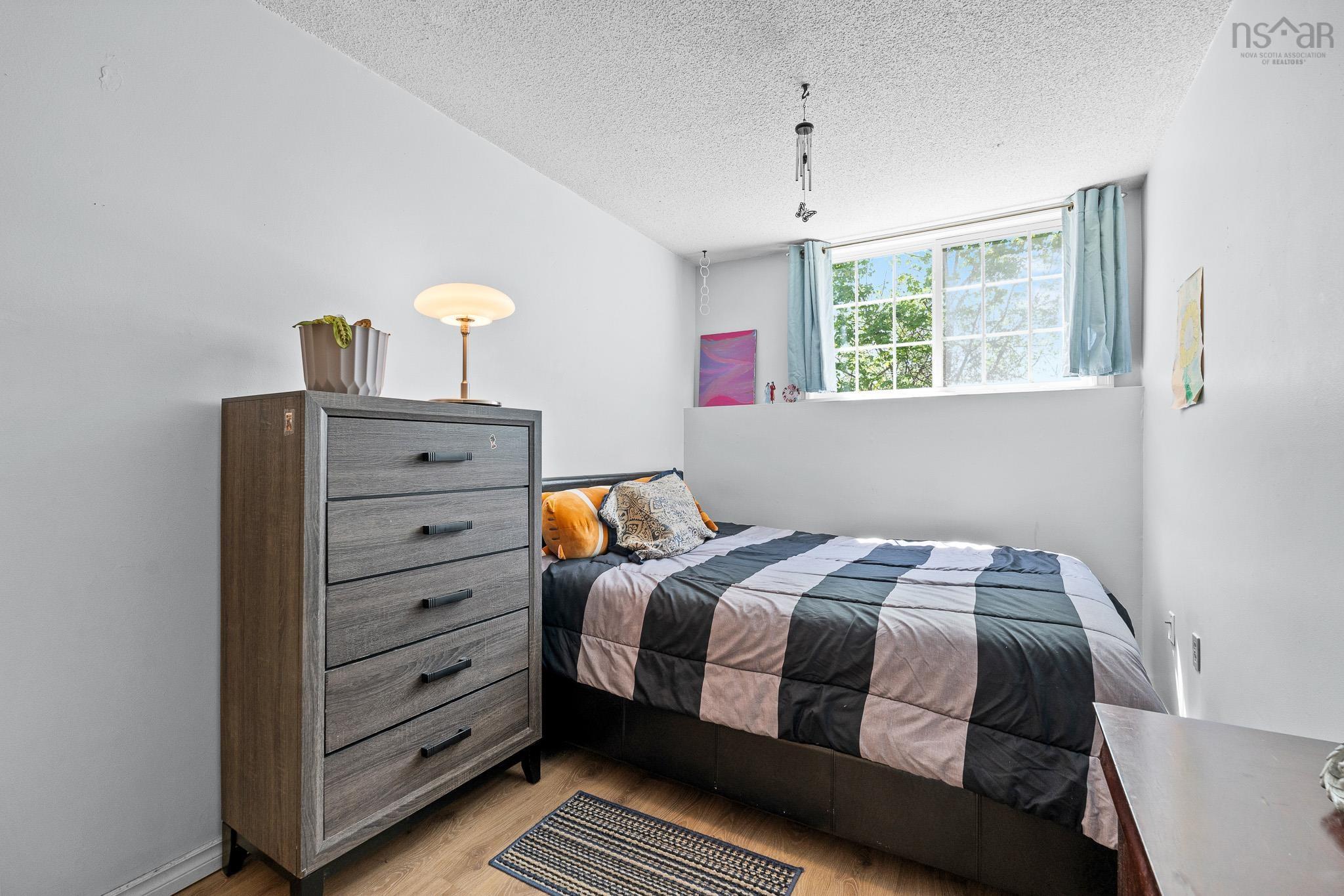 $269,900.00: 131 79 Collins Grove, Dartmouth