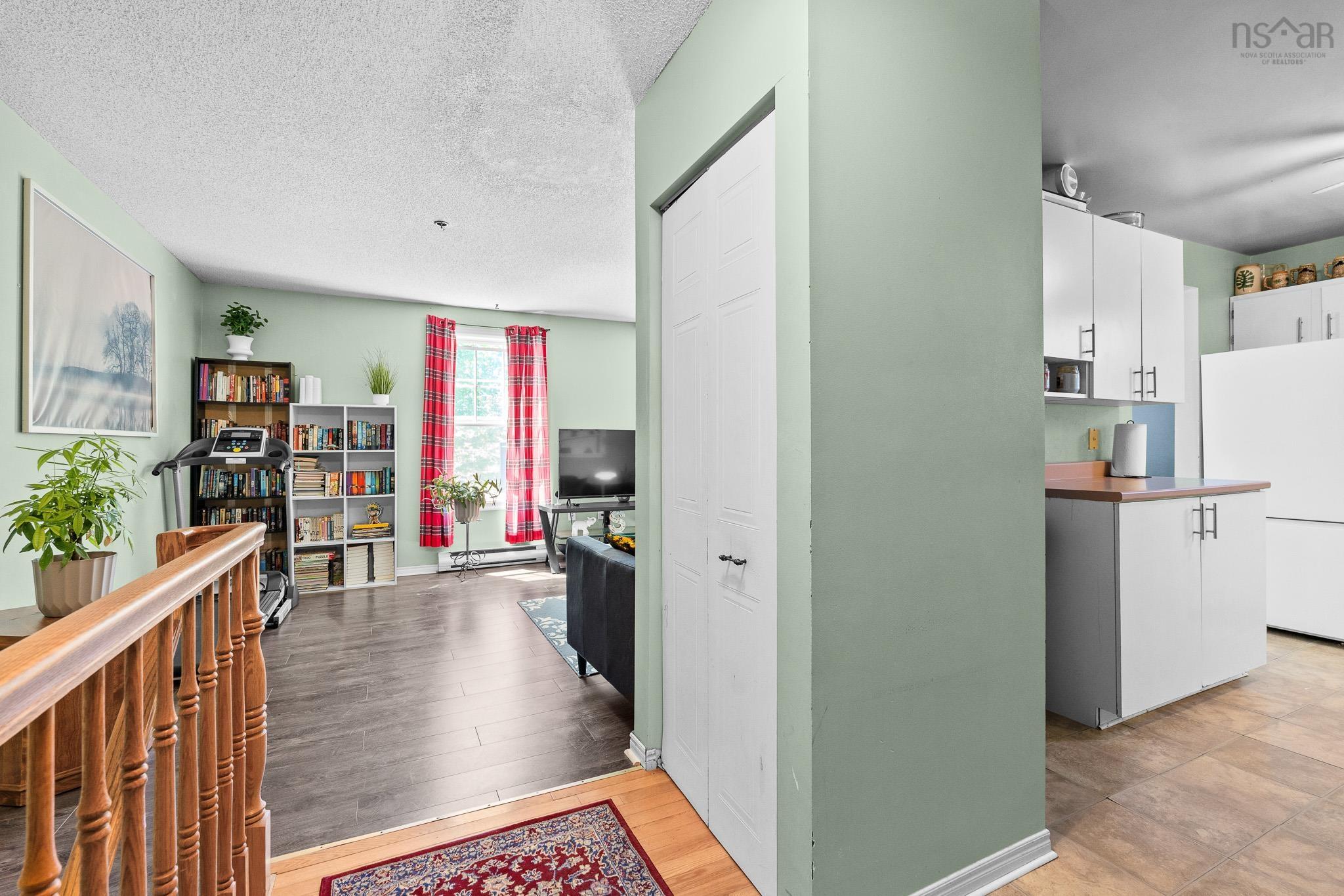 $269,900.00: 131 79 Collins Grove, Dartmouth
