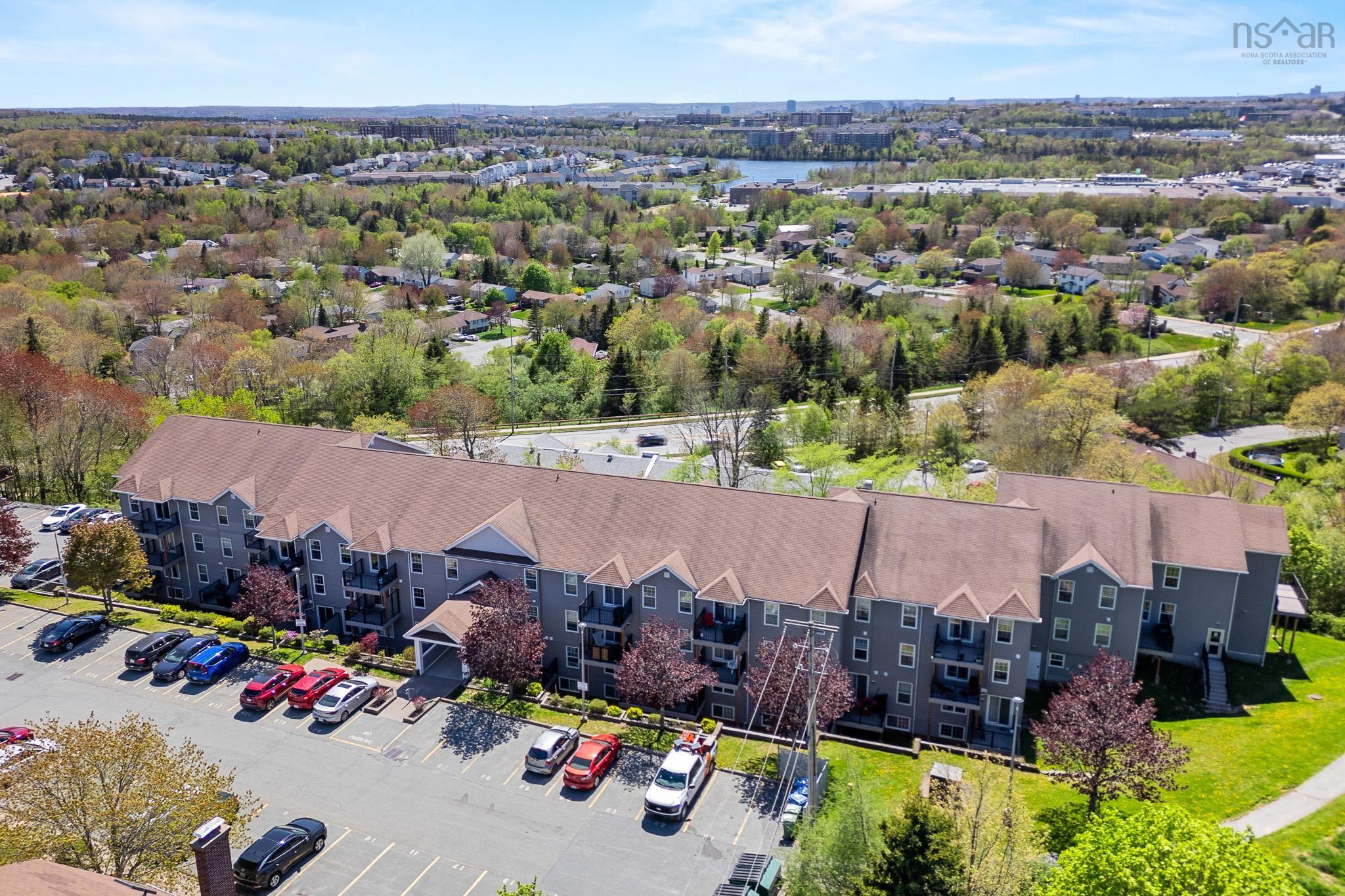 $269,900.00: 131 79 Collins Grove, Dartmouth