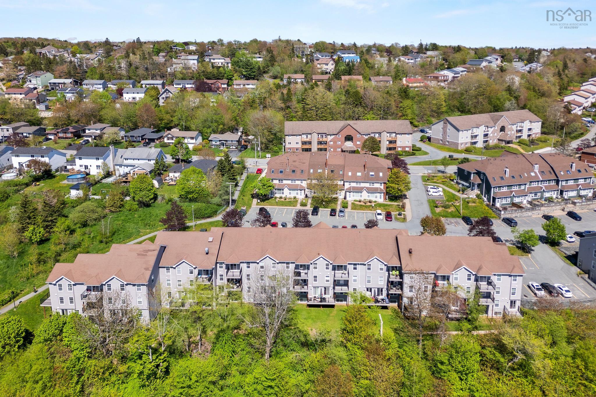 $269,900.00: 131 79 Collins Grove, Dartmouth