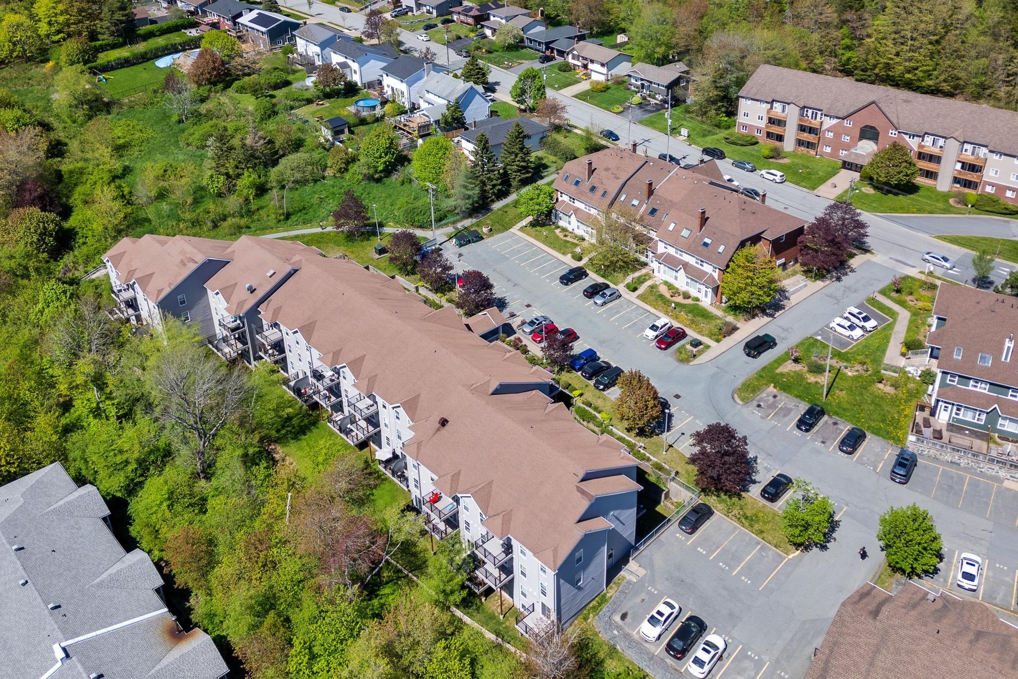 $269,900.00: 131 79 Collins Grove, Dartmouth