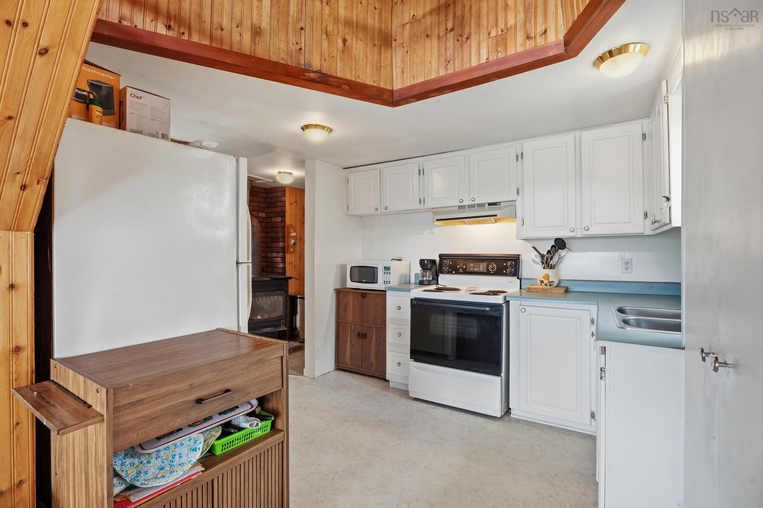 $250,000.00: 5 Tranquility Way, Third Lake