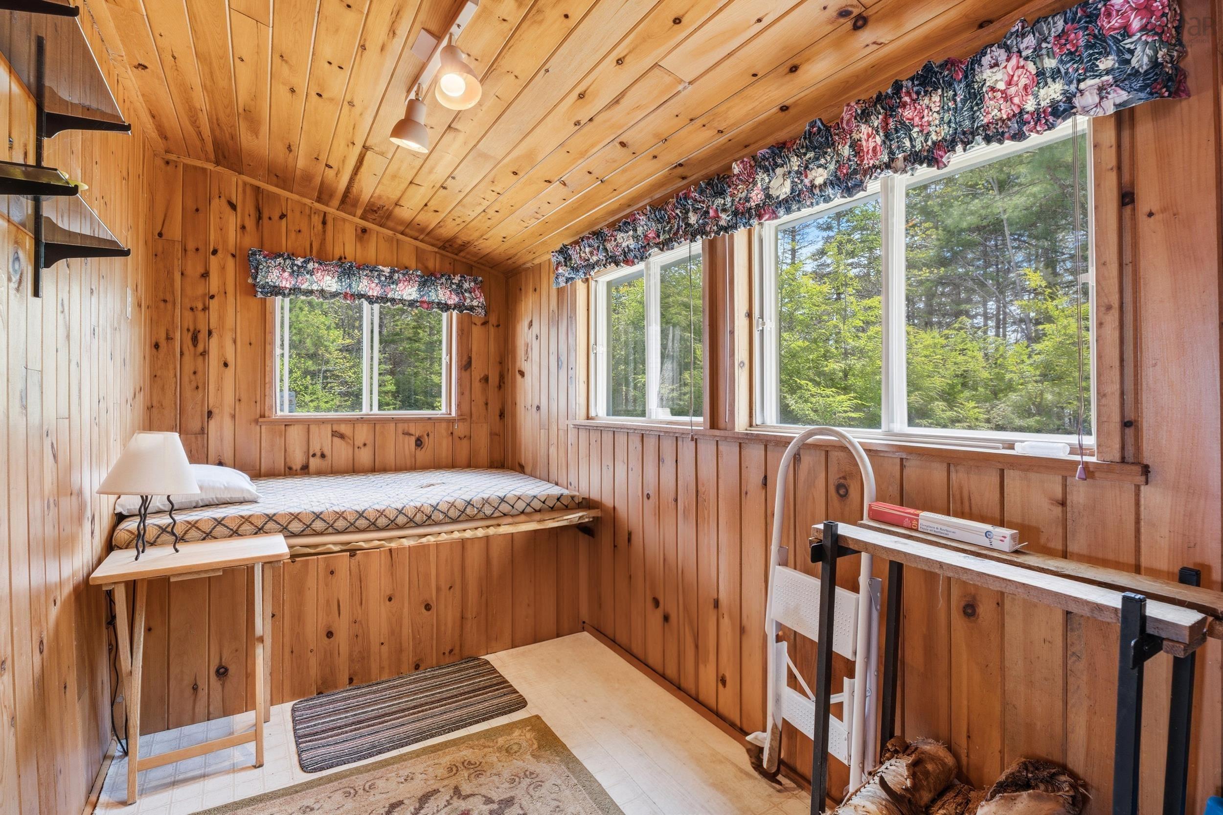 $250,000.00: 5 Tranquility Way, Third Lake