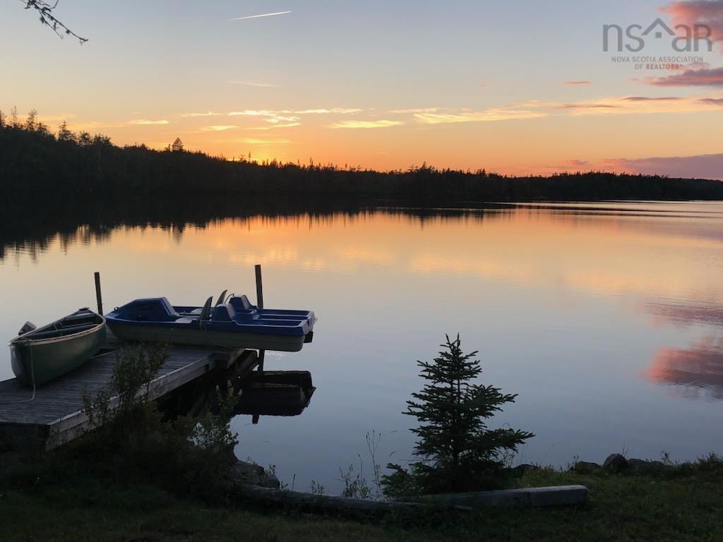 $250,000.00: 5 Tranquility Way, Third Lake