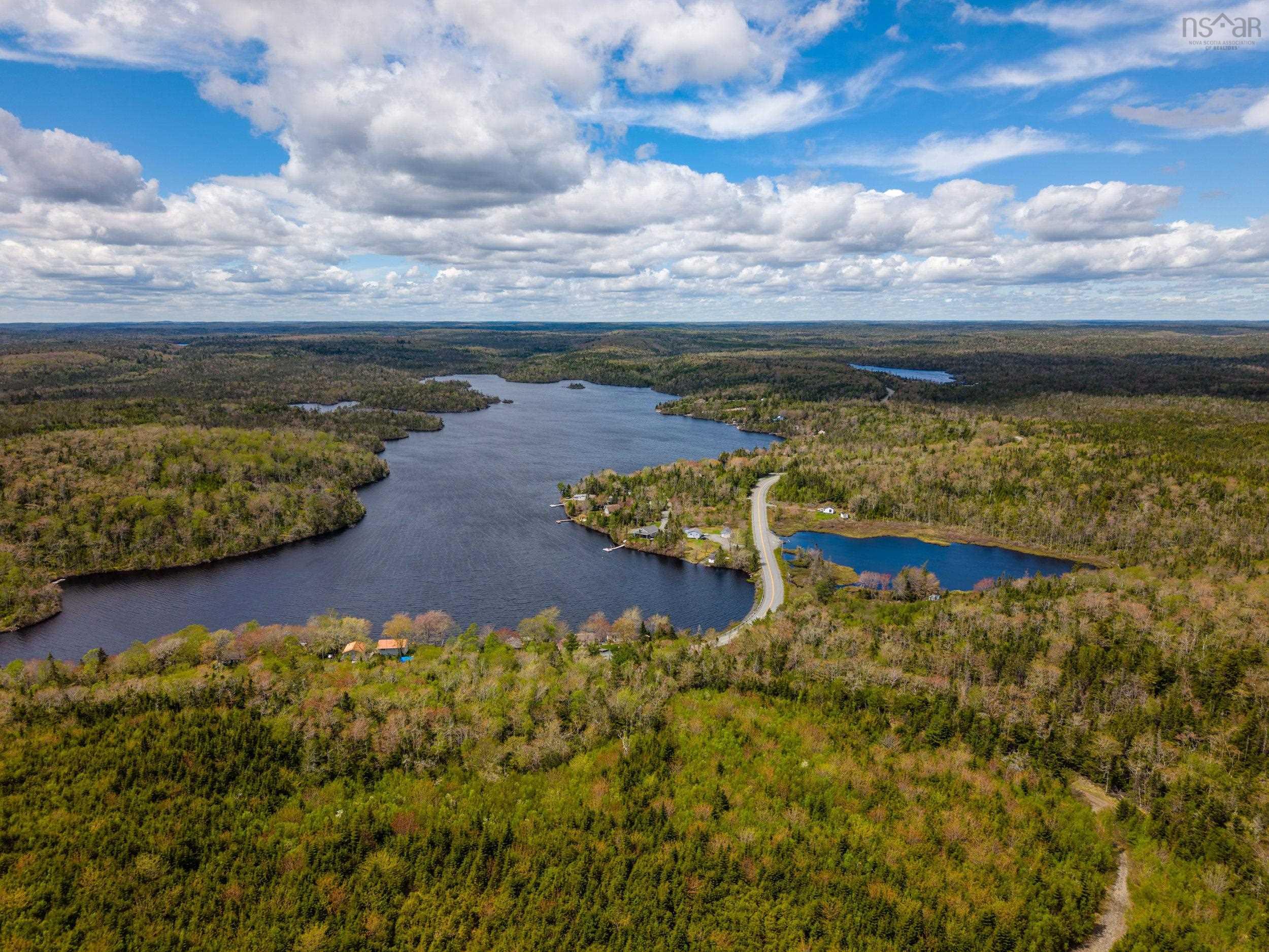 $250,000.00: 5 Tranquility Way, Third Lake