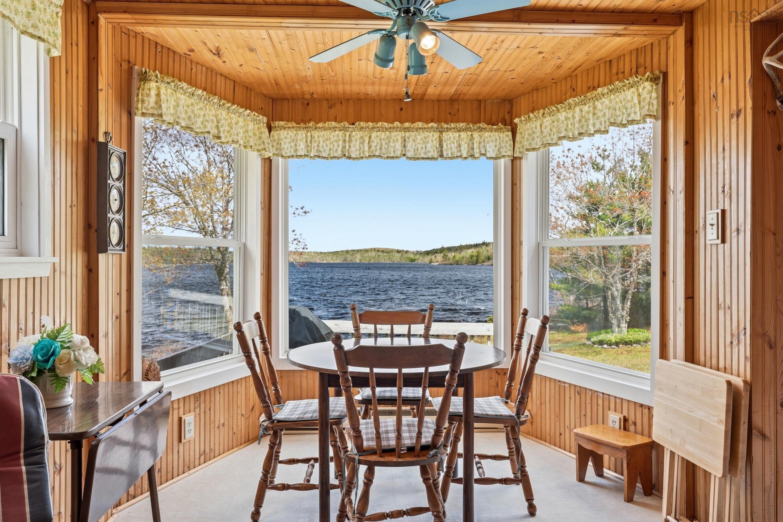$250,000.00: 5 Tranquility Way, Third Lake