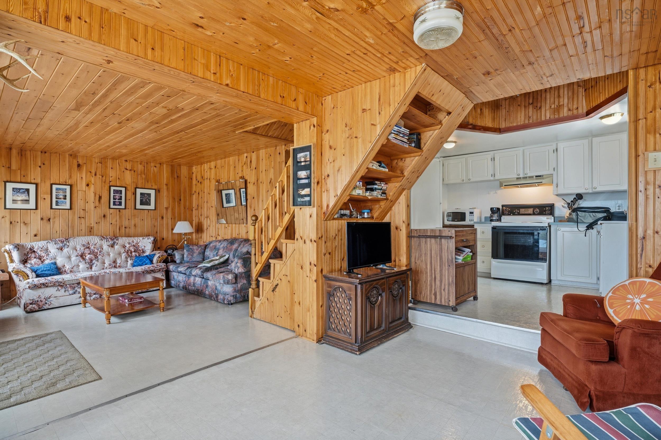 $250,000.00: 5 Tranquility Way, Third Lake