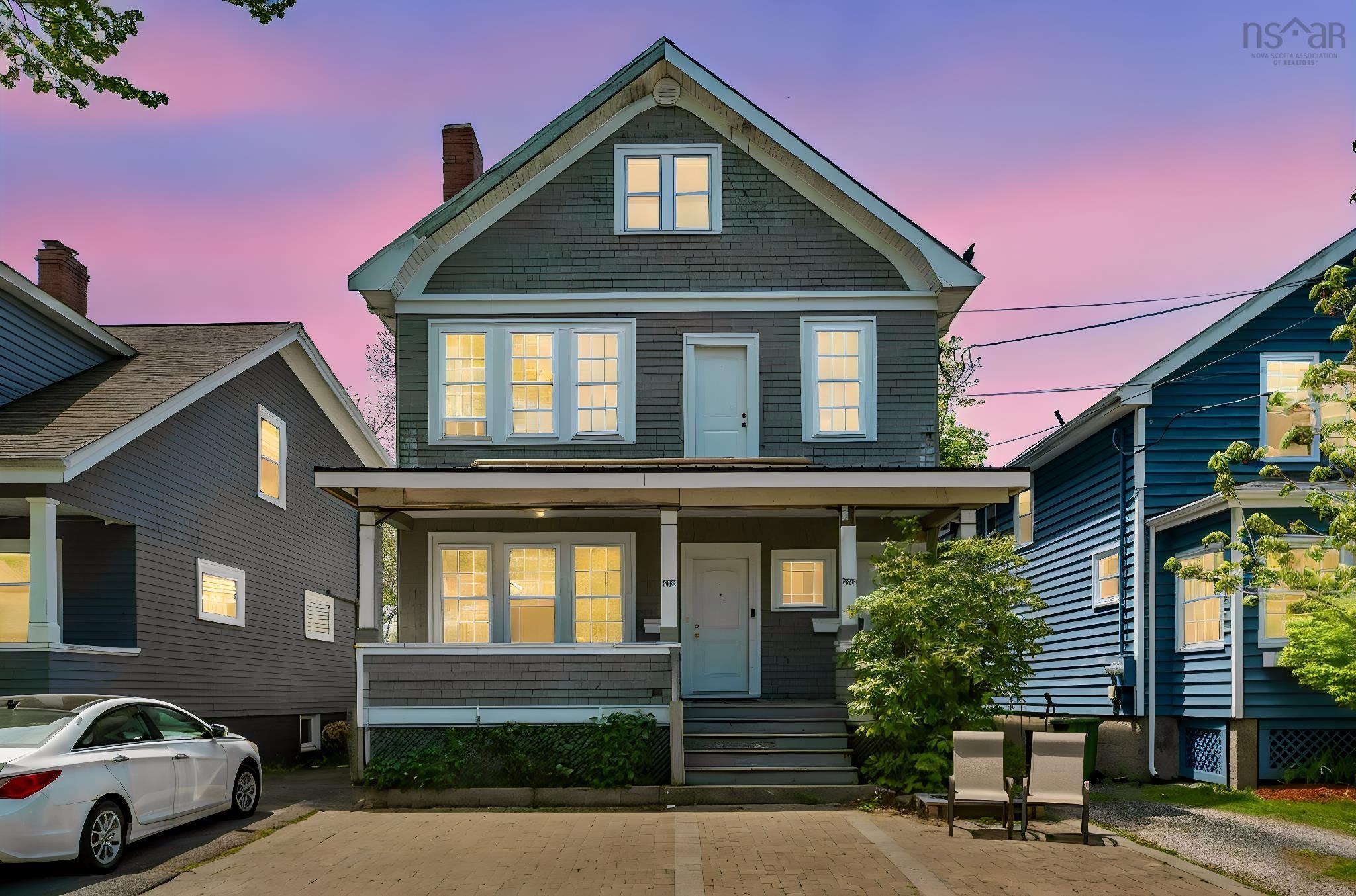 $1,399,900.00: 1672/1676 Chestnut Street, Halifax