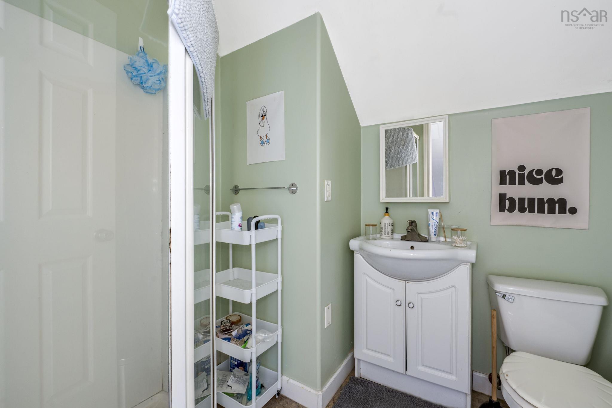 $1,399,900.00: 1672/1676 Chestnut Street, Halifax