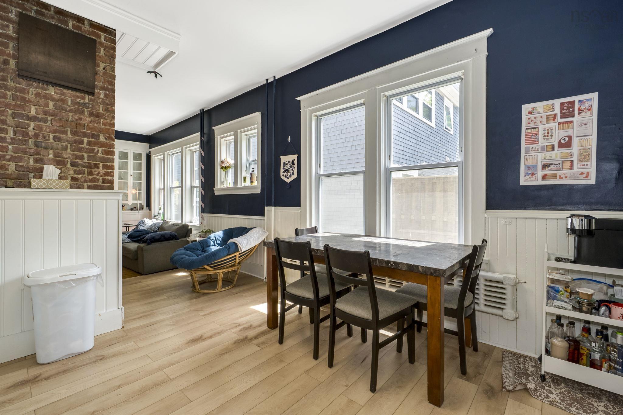 $1,399,900.00: 1672/1676 Chestnut Street, Halifax