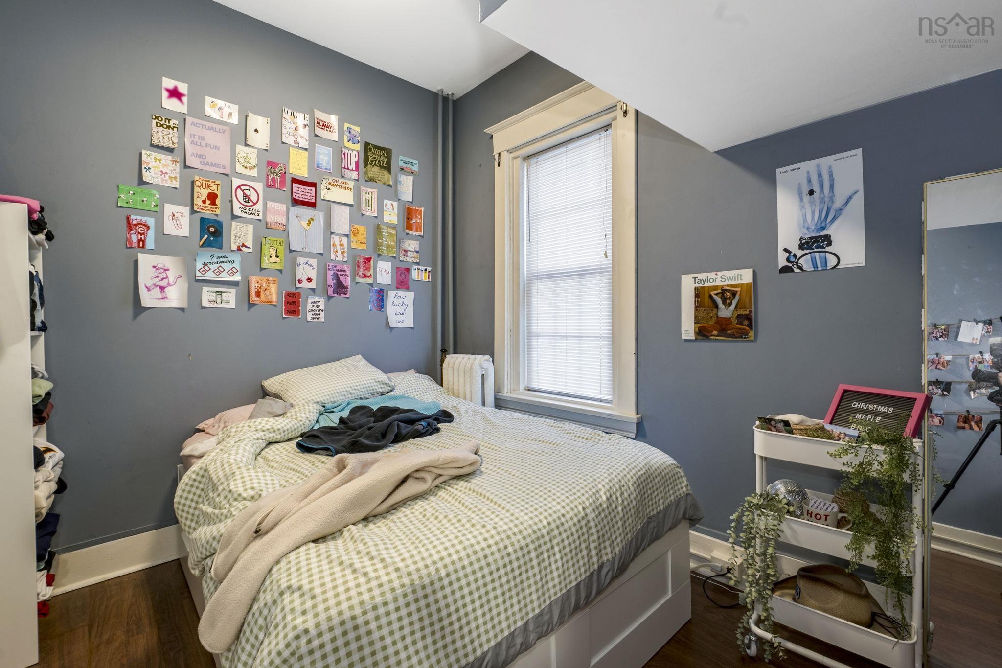 $1,399,900.00: 1672/1676 Chestnut Street, Halifax