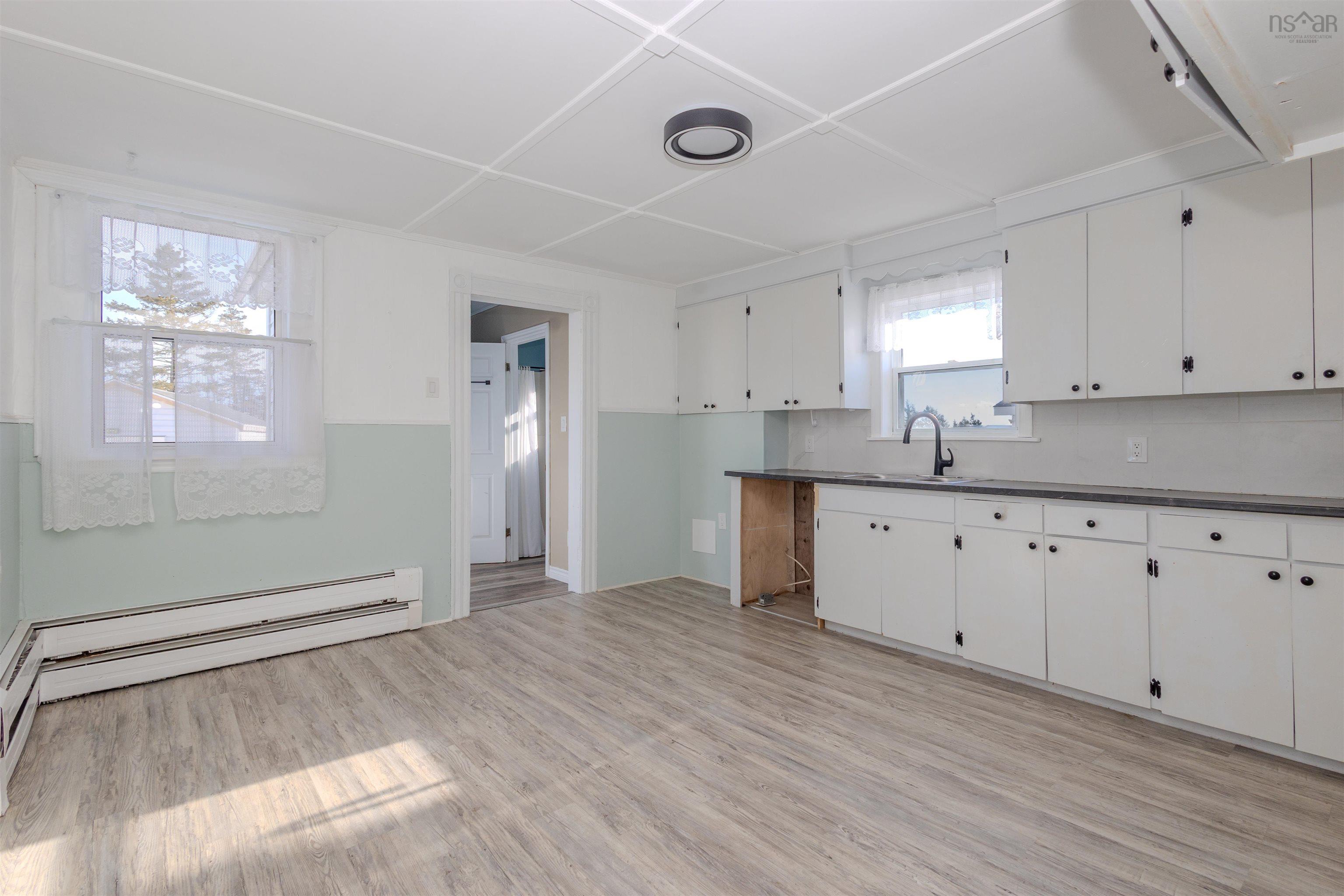 $129,000.00: 52 Pepperell Street, Louisbourg