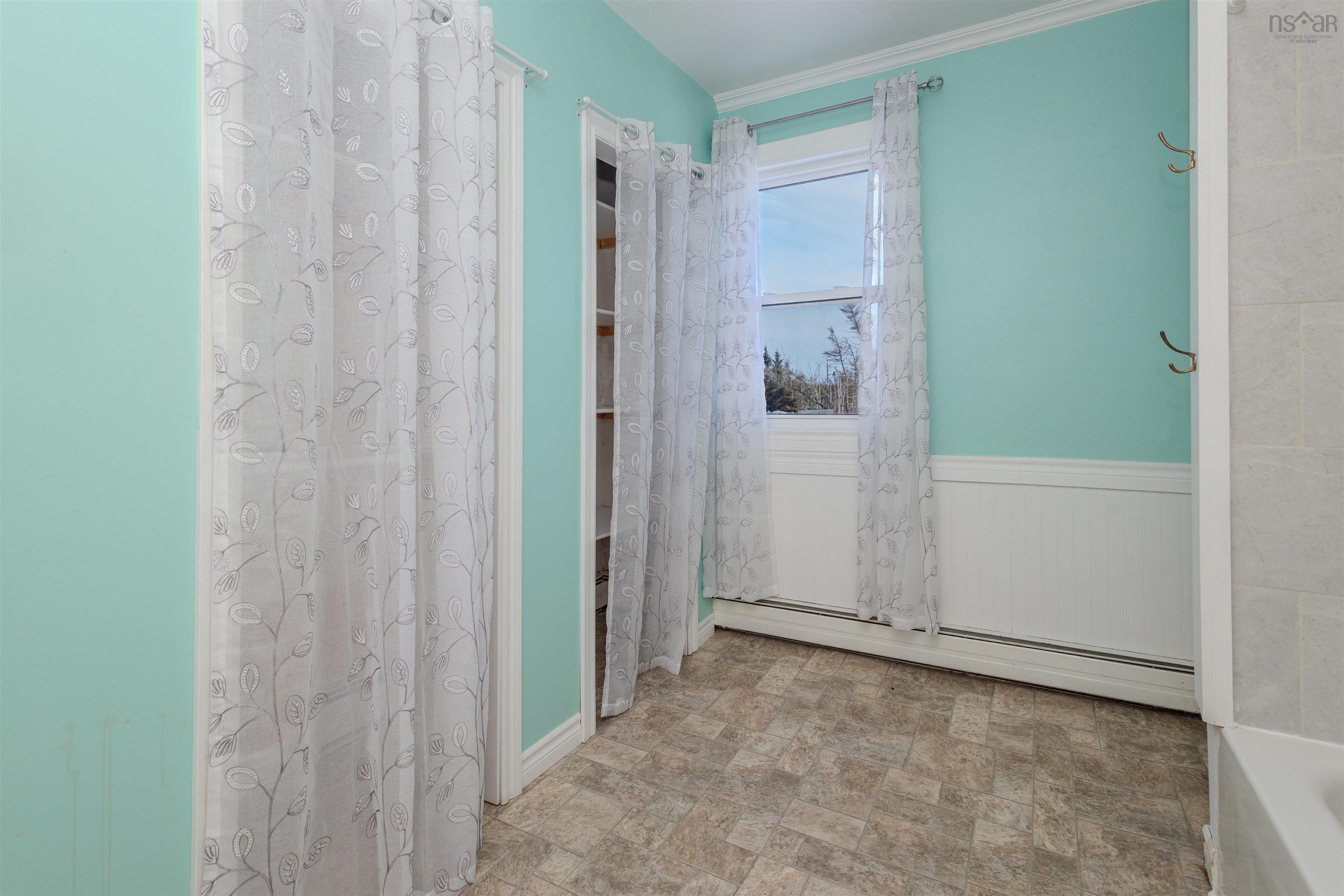 $129,000.00: 52 Pepperell Street, Louisbourg