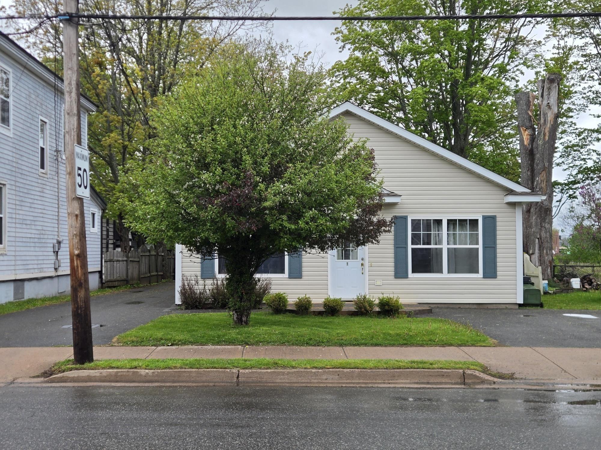 $619,900.00: 99 Brunswick Street, Truro