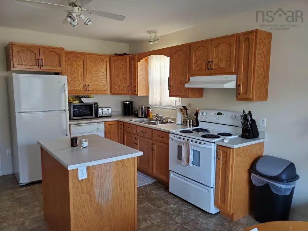 $619,900.00: 99 Brunswick Street, Truro