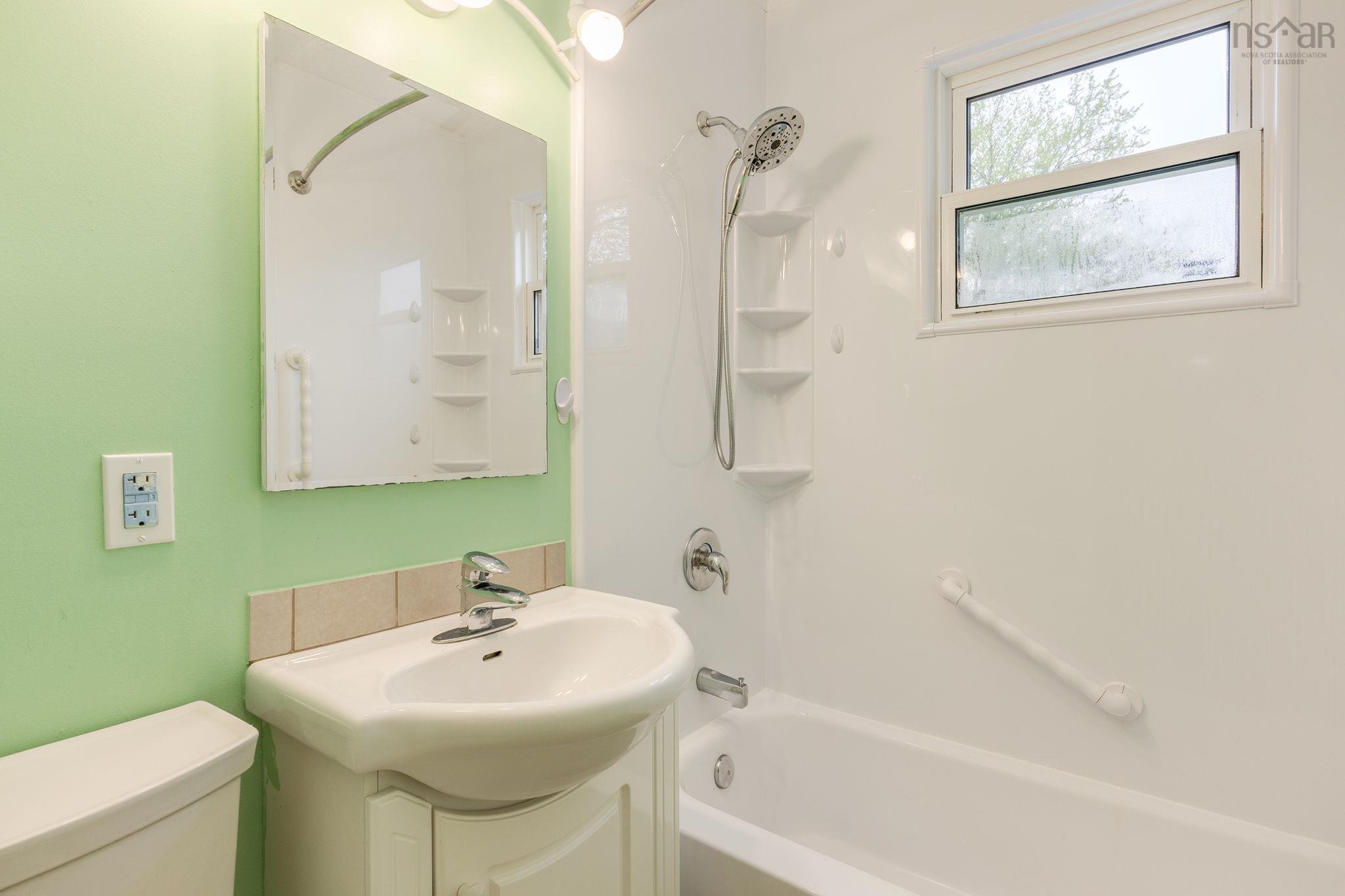 32 Farquharson Street, Dartmouth, NS (MLS 202612630)