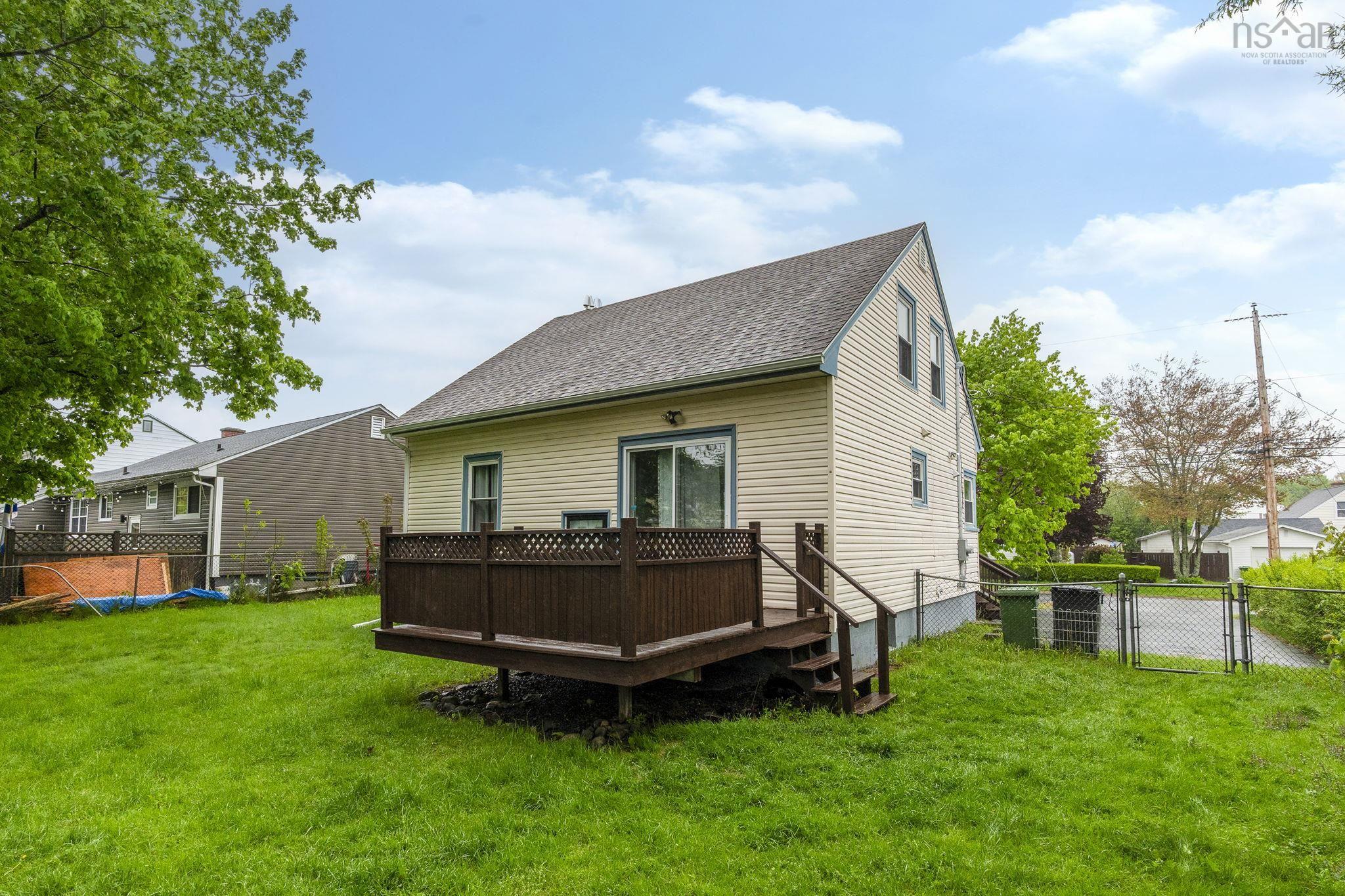 32 Farquharson Street, Dartmouth, NS (MLS 202612630)