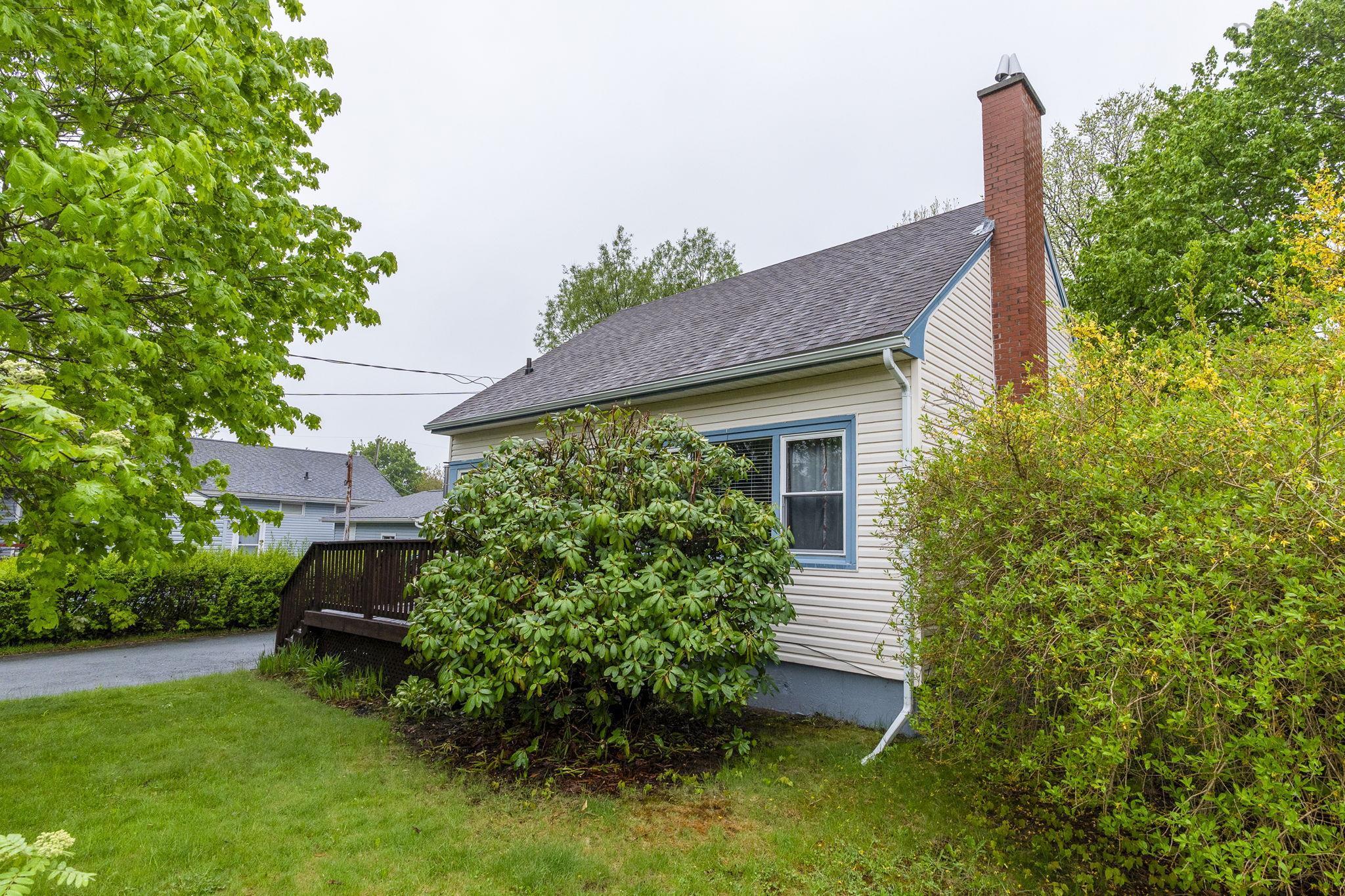 32 Farquharson Street, Dartmouth, NS (MLS 202612630)