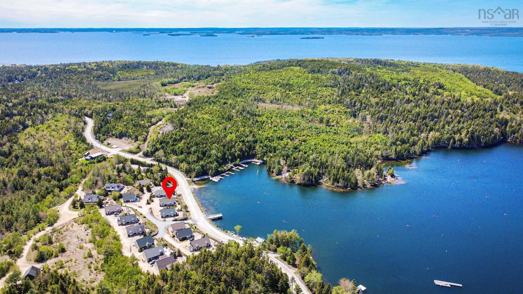 $599,900.00: 5 6 Safe Harbour Close, Deep Cove