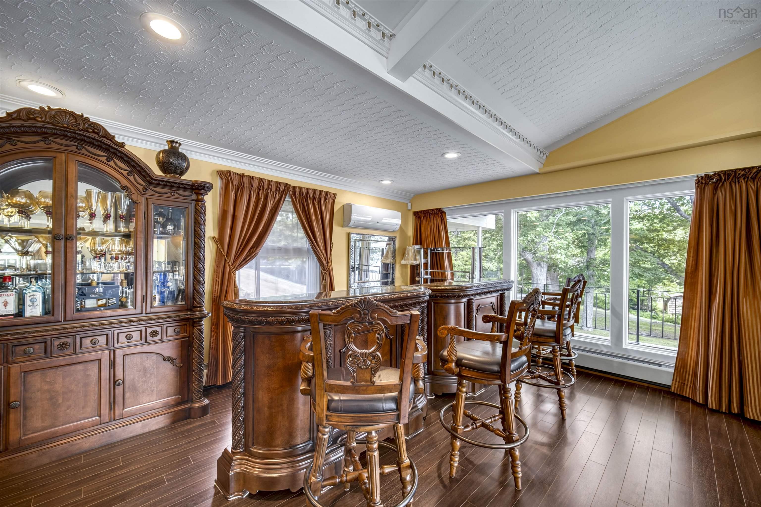 $2,888,888.00: 1007 Waverley Road, Waverley