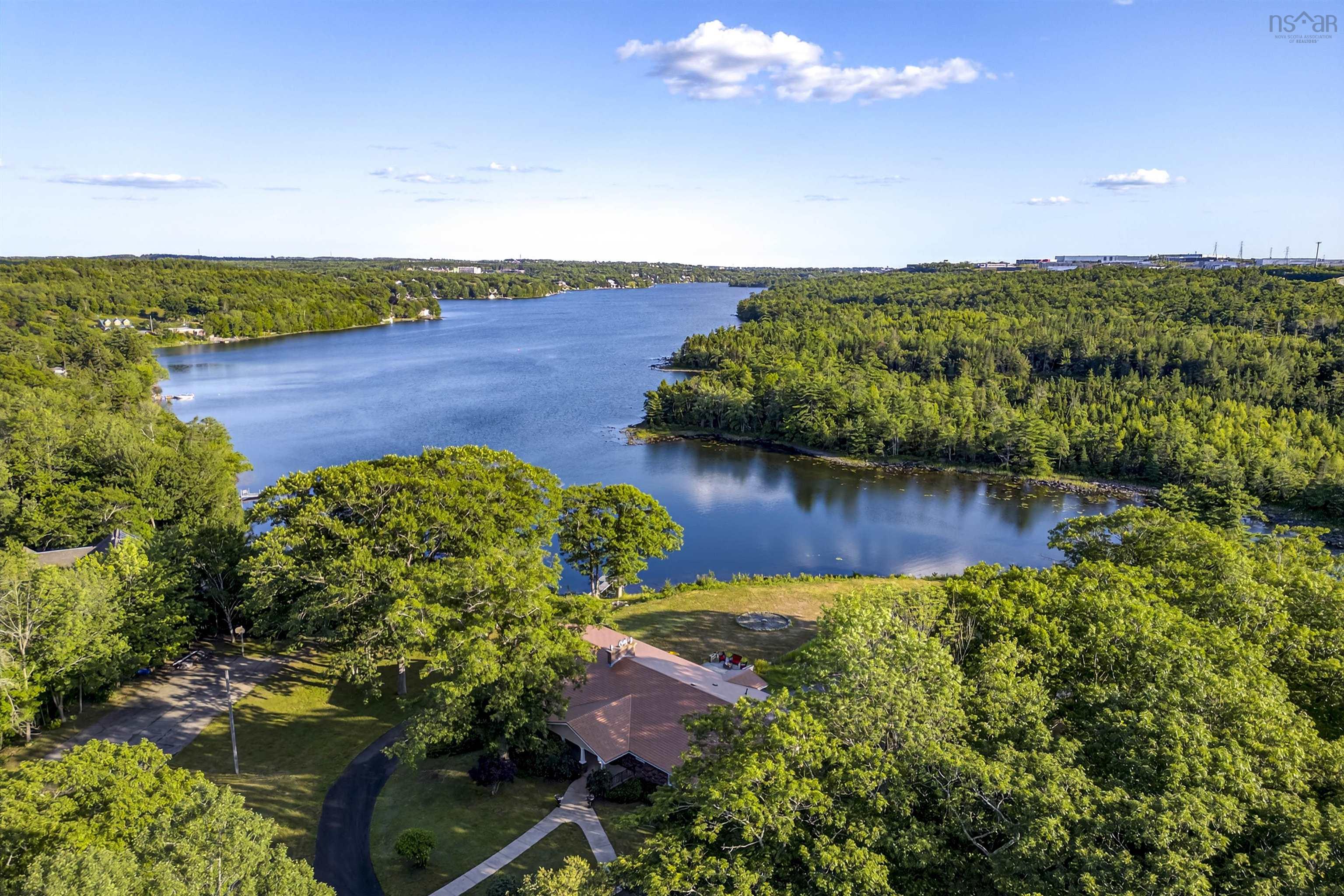 $2,888,888.00: 1007 Waverley Road, Waverley