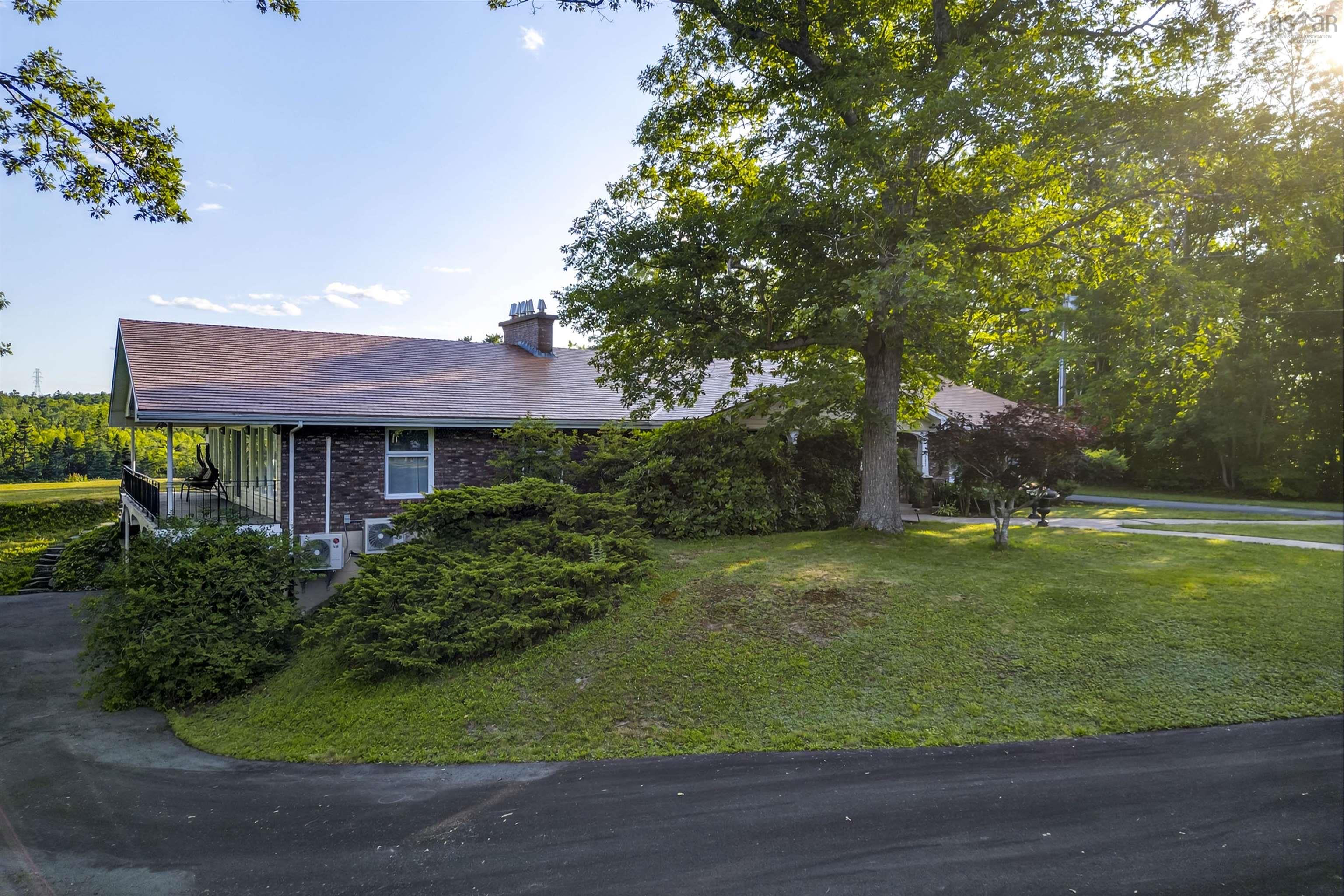 $2,888,888.00: 1007 Waverley Road, Waverley