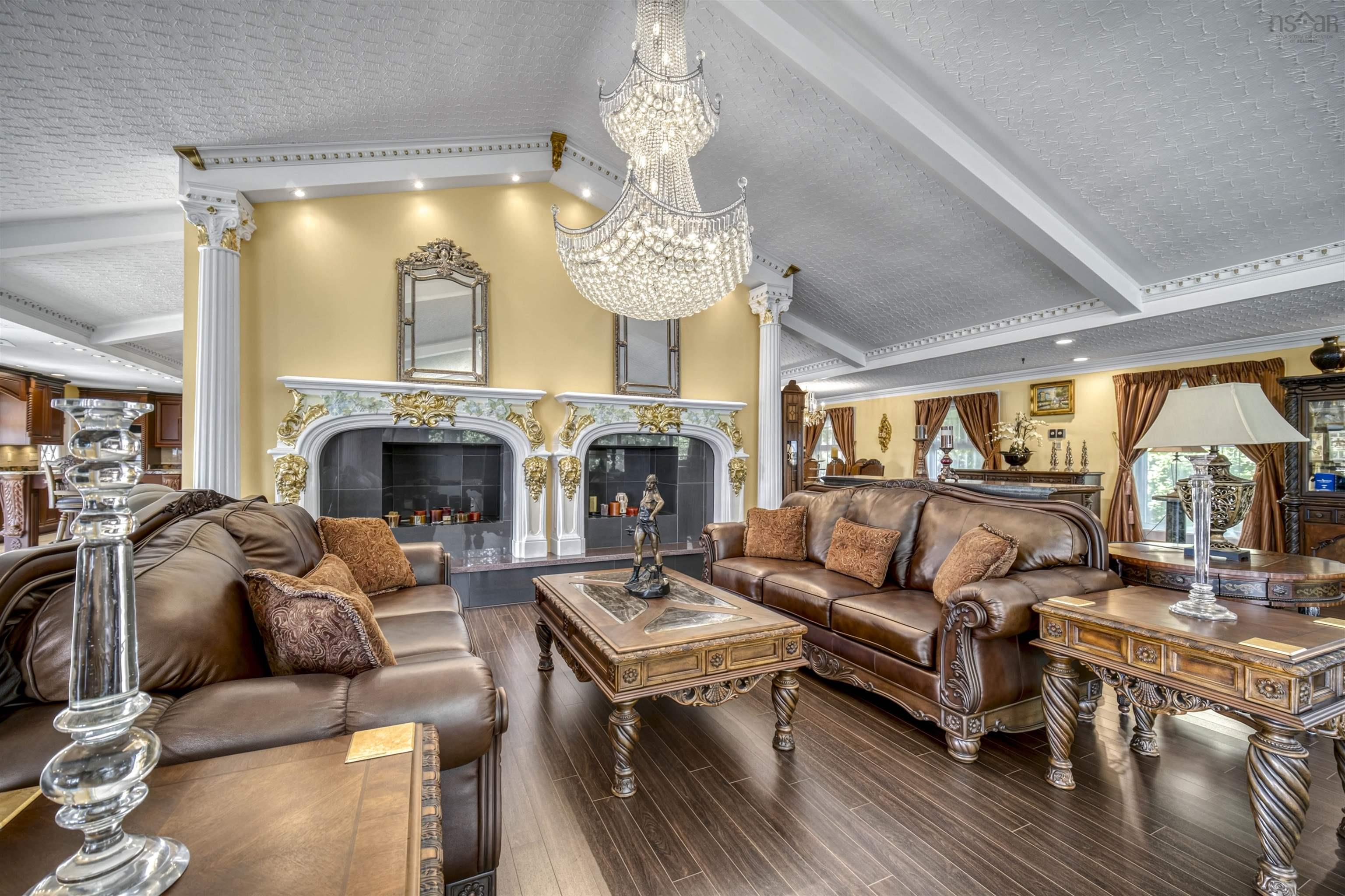 $2,888,888.00: 1007 Waverley Road, Waverley