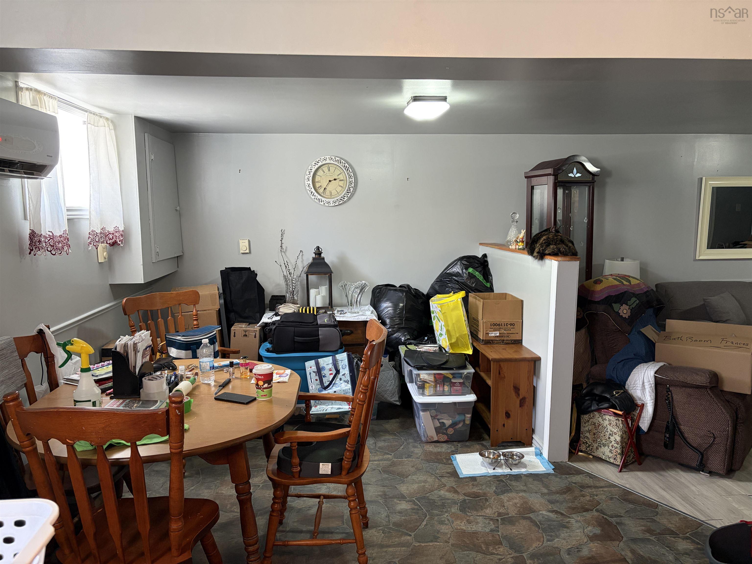 $319,000.00: 100 Oceanview Crescent, Dominion