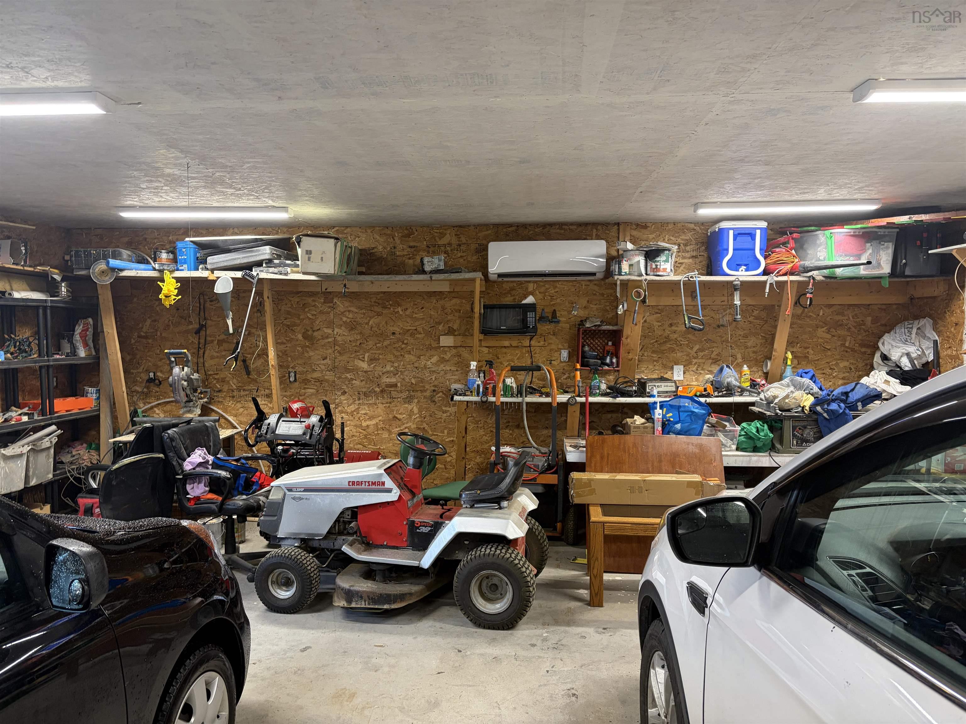 $319,000.00: 100 Oceanview Crescent, Dominion
