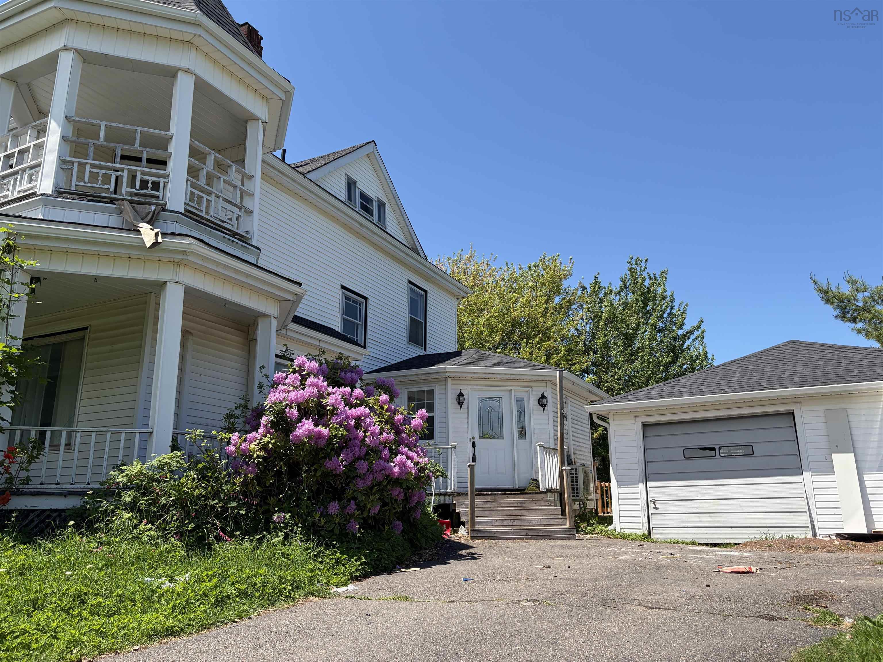 $429,900.00: 4014 Highway 236, Lower Truro