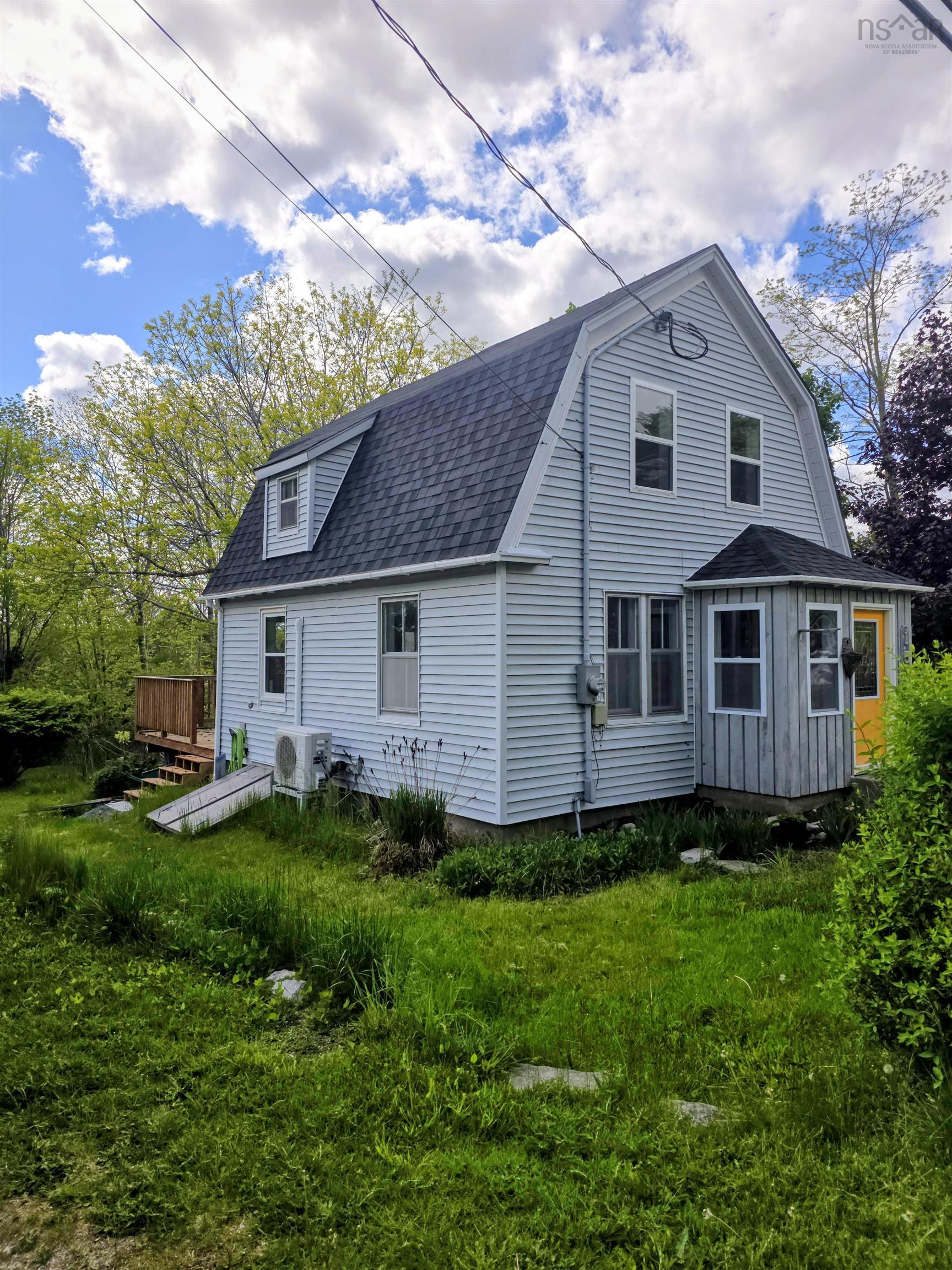 $215,000.00: 155 Hammond Street, Shelburne