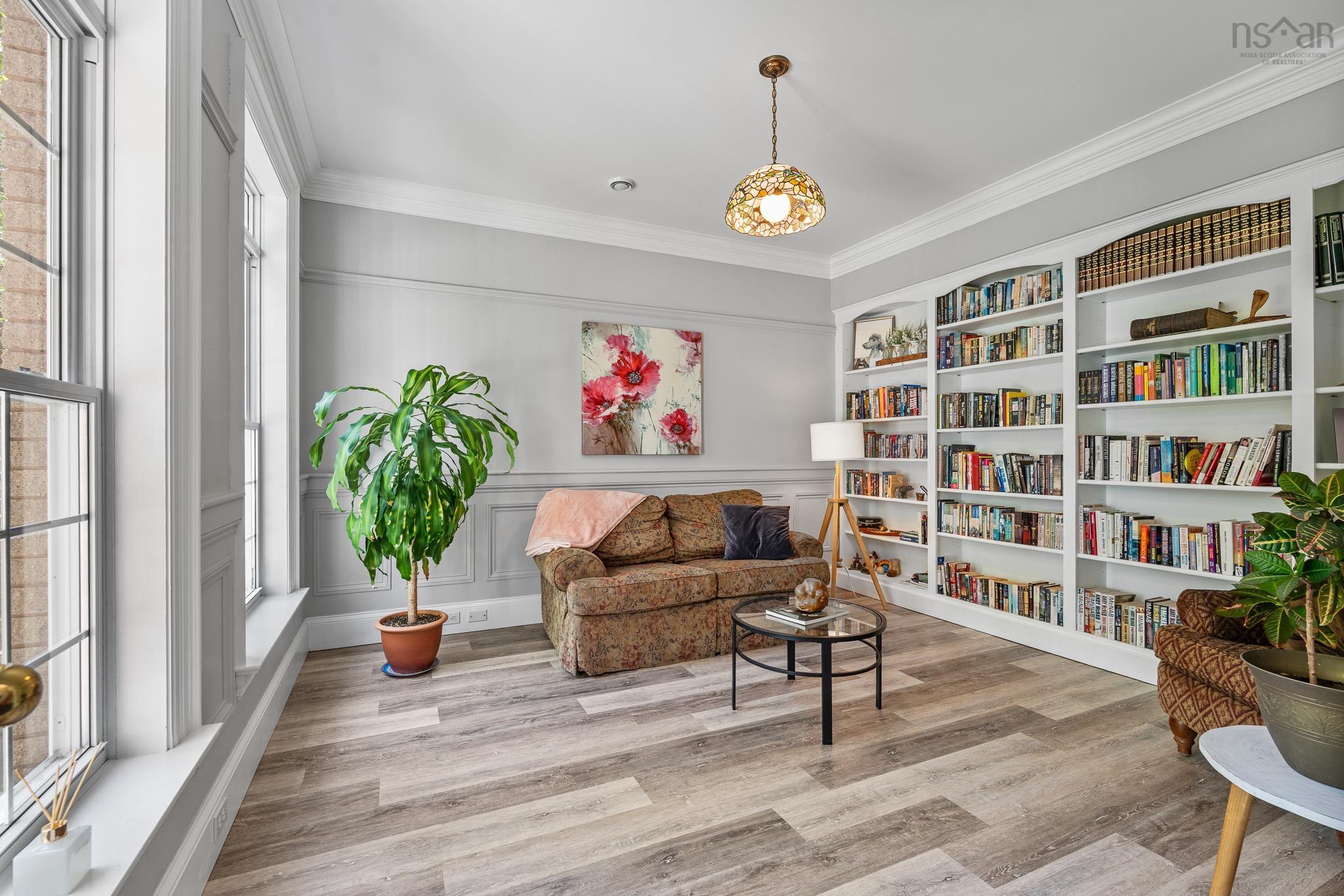 $1,500,000.00: 24 Glenmorren Court, Fall River