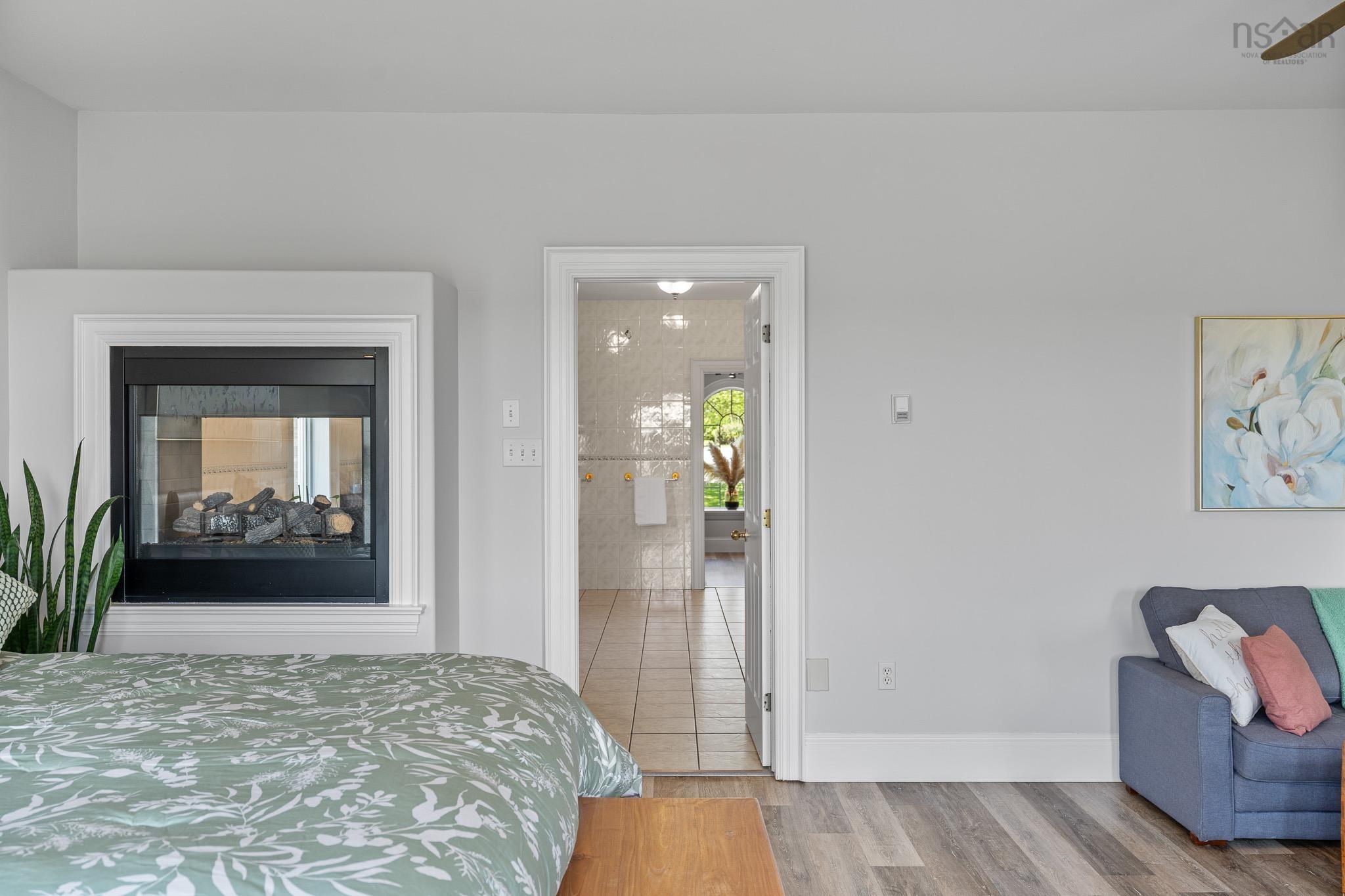 $1,500,000.00: 24 Glenmorren Court, Fall River