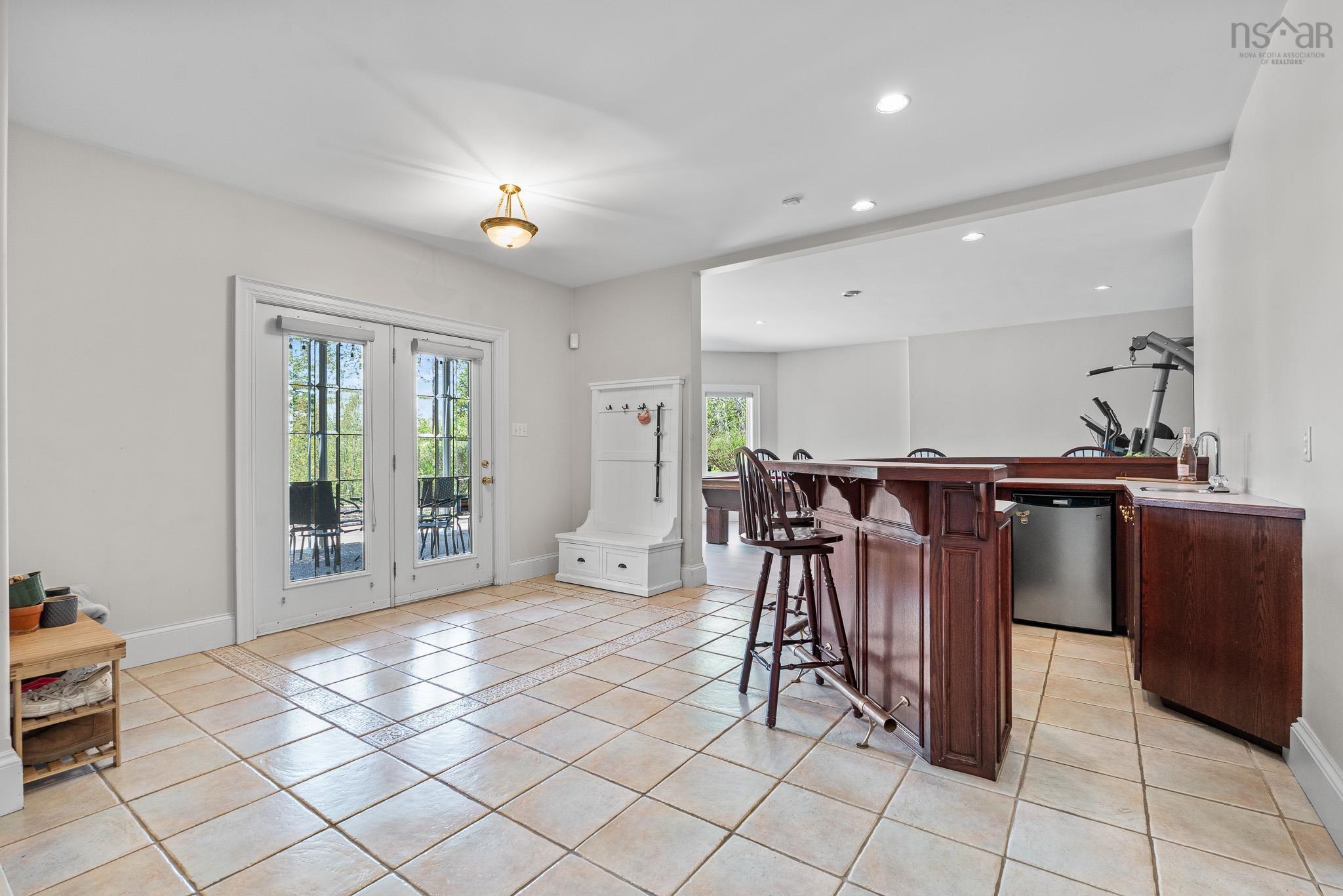 $1,500,000.00: 24 Glenmorren Court, Fall River