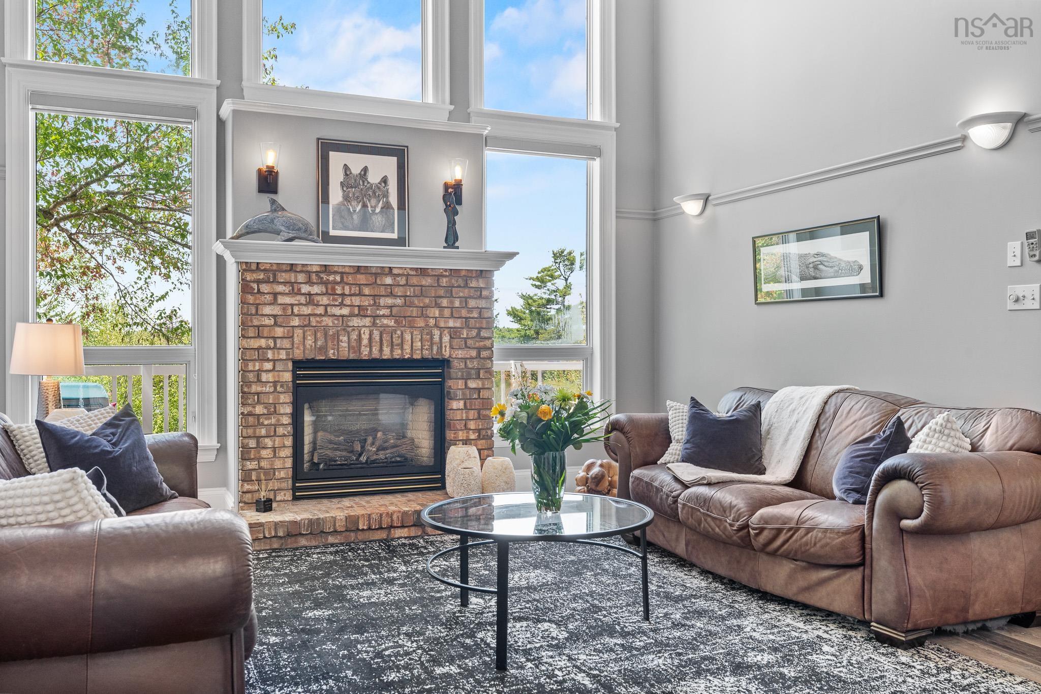 $1,500,000.00: 24 Glenmorren Court, Fall River