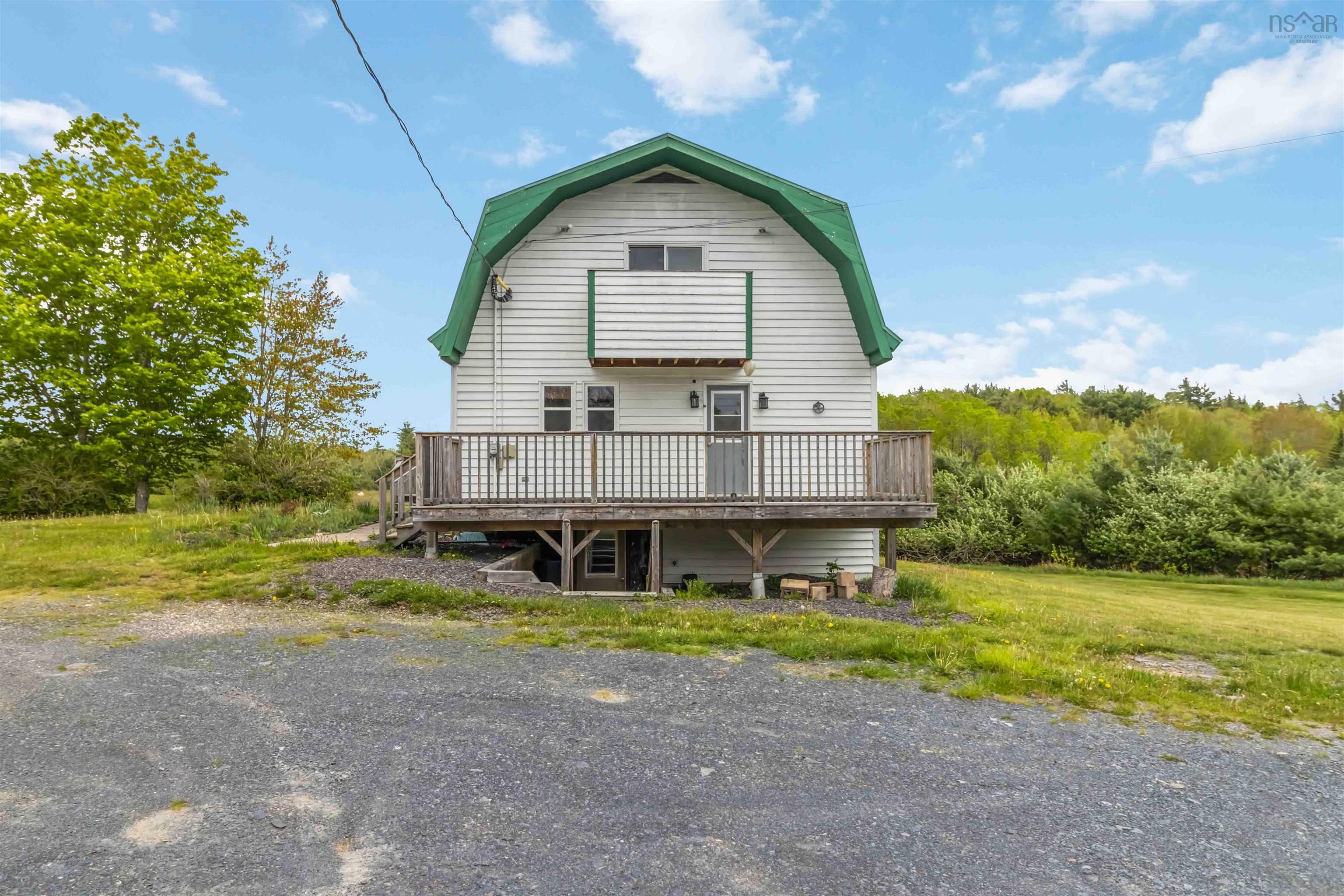 $293,900.00: 1055 Northfield Road, Northfield