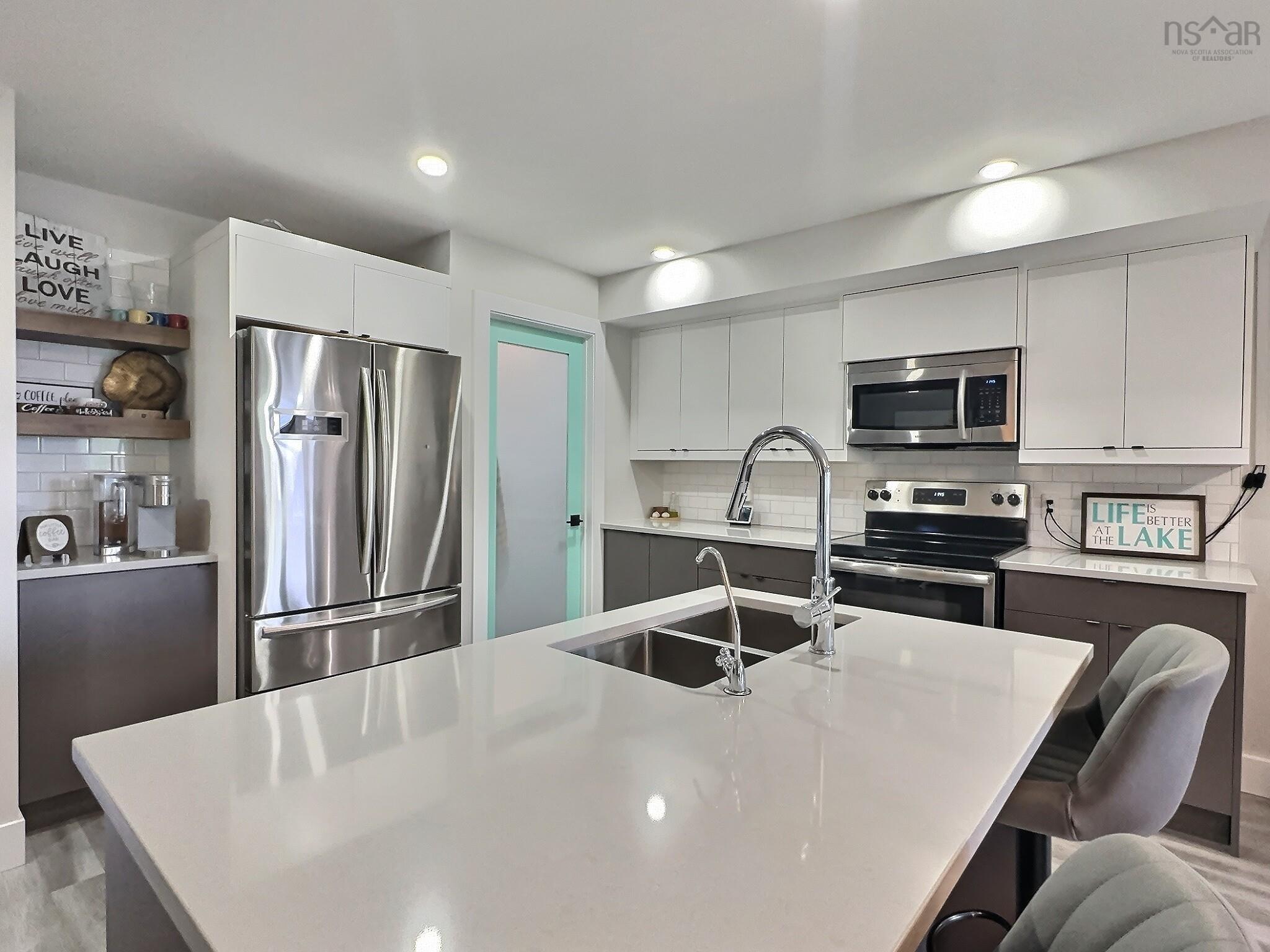 $439,999.00: 1 199 A Stewart Road, Shortts Lake