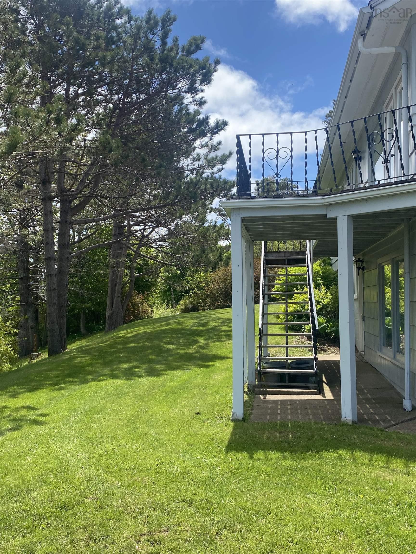 $525,000.00: 190 Third Avenue, Digby